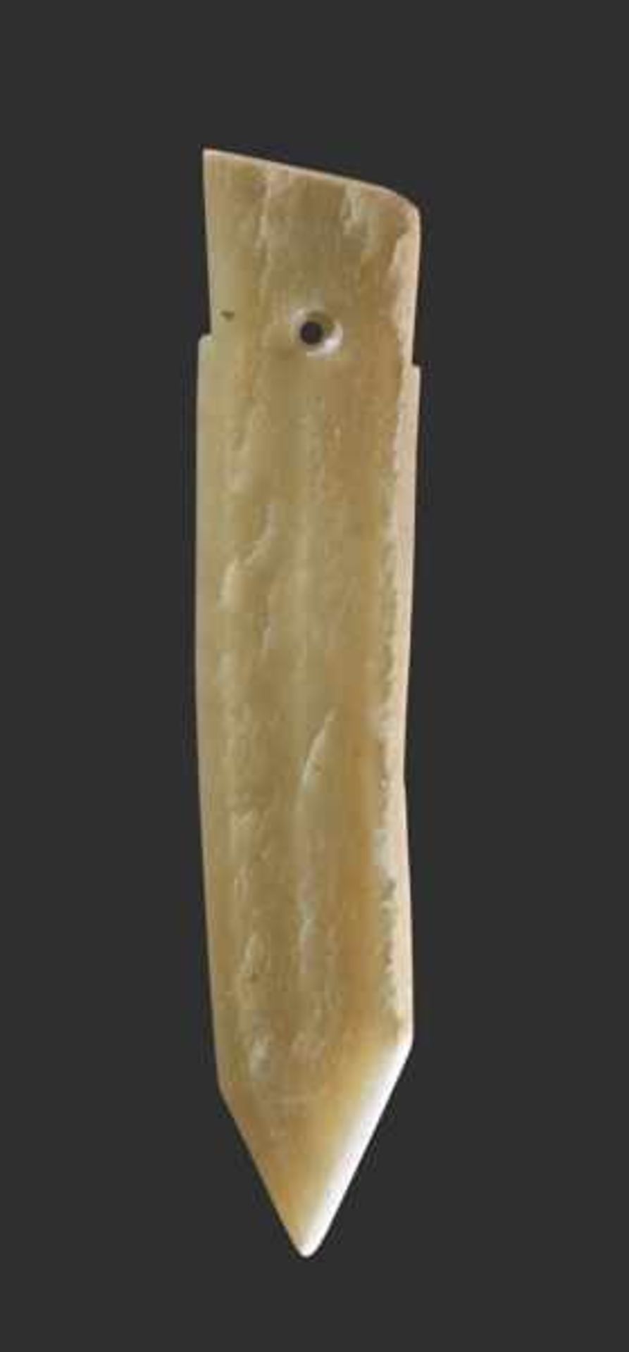 DAGGER Jade. China, late Shang dynasty, 13th to 12th cent. BCThis elegantly formed, small dagger