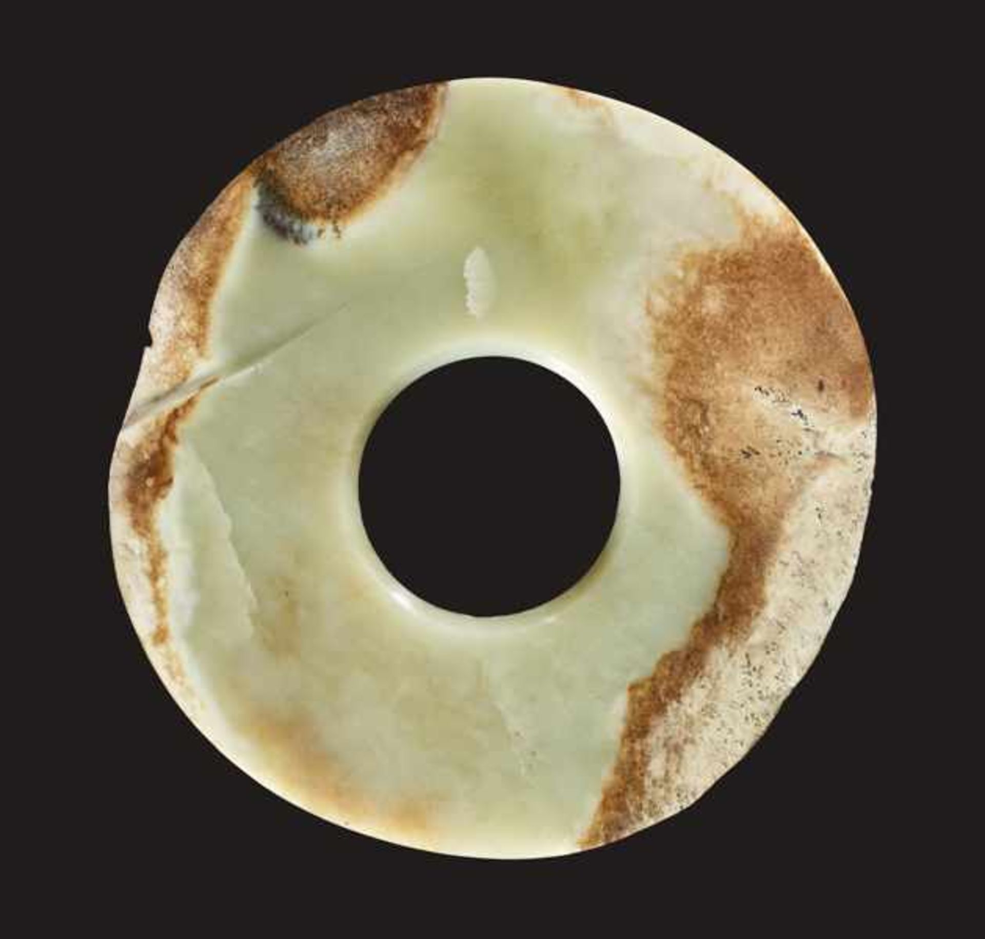 BI-DISC Jade. China, Bronze-Age Qijia culture, 2200 - 1600 BCFascinating about this peace is the