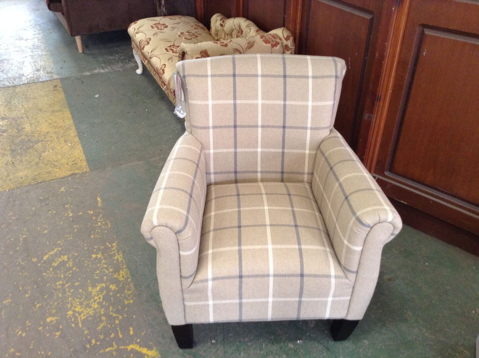 CHECKERED ACCENT CHAIR (damaged on the side at the