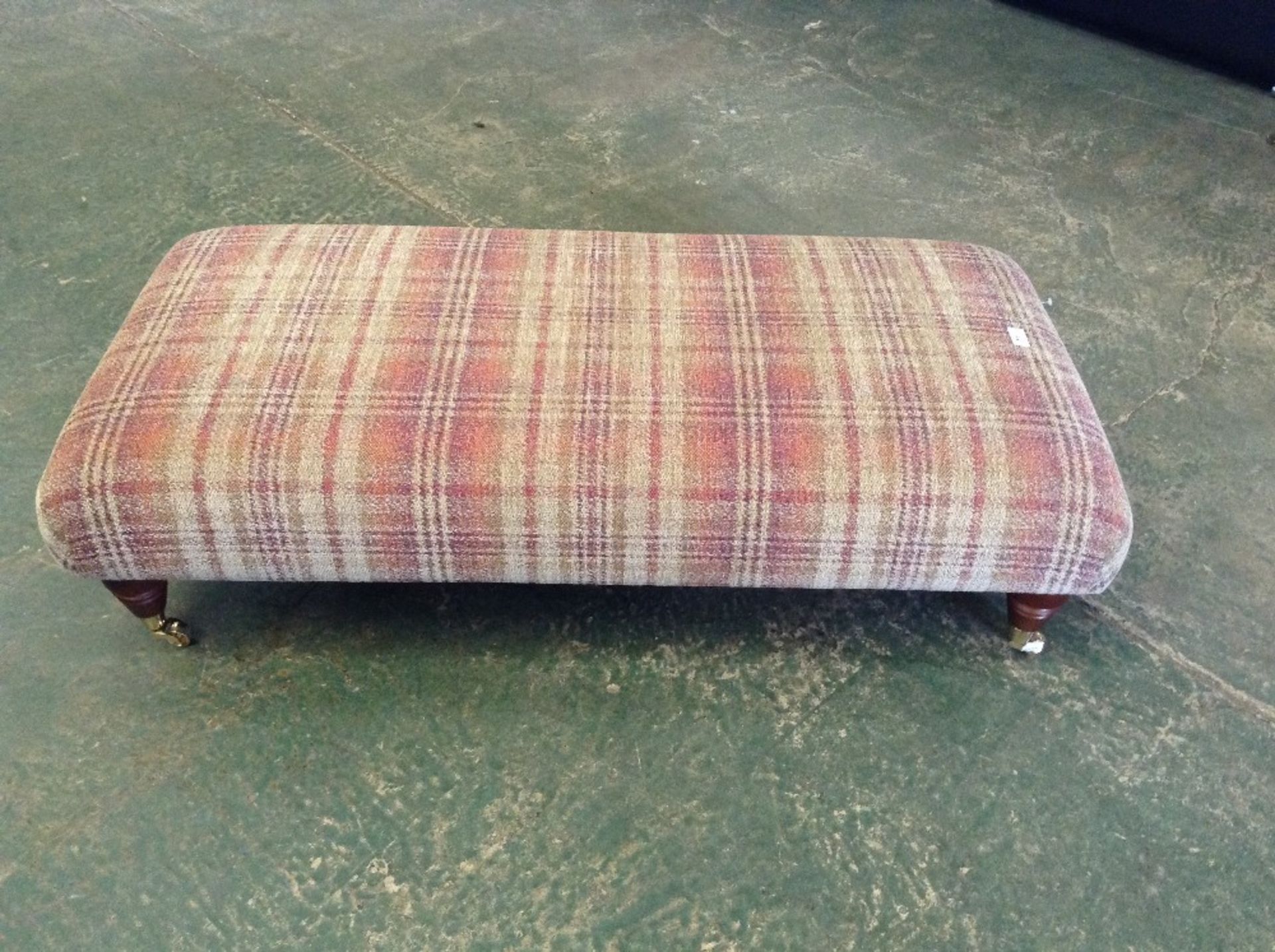 MULTI-COLOURED PATTERNED LARGE FOOTSTOOL (TR000888