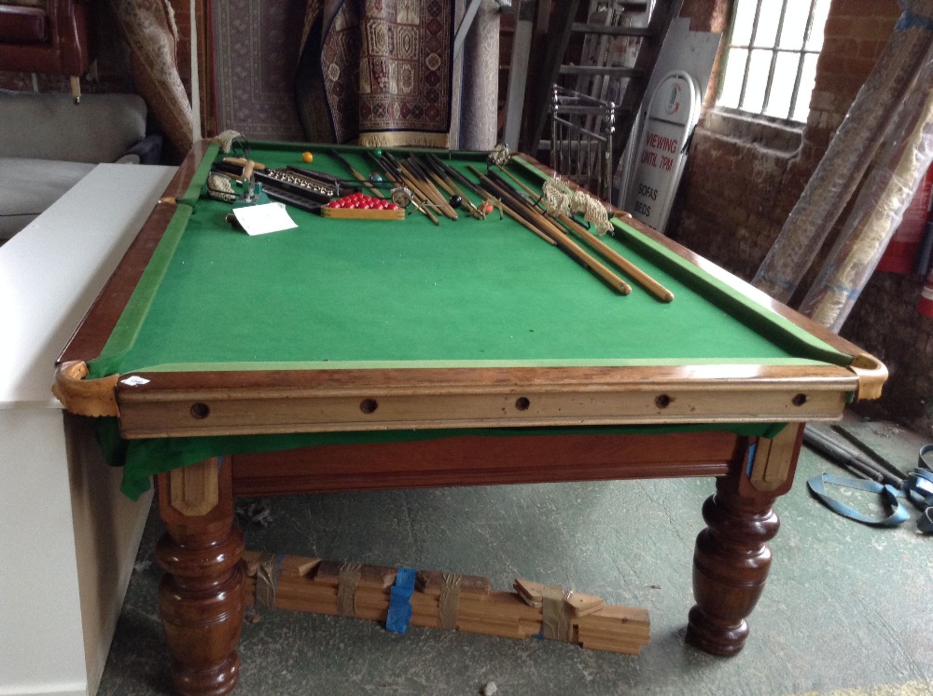 SNOOKER TABLE - 7/8TH FULL SIZE (collection only,