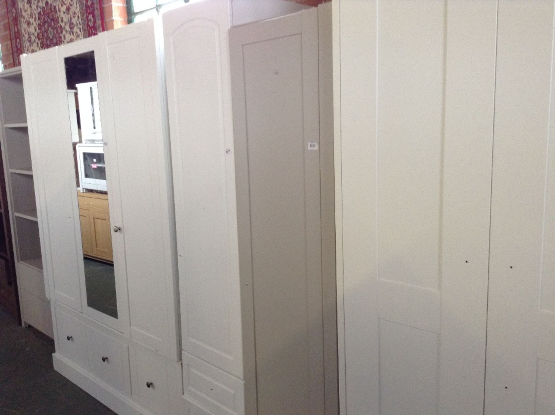 WHITE SINGLE WARDROBE (return)