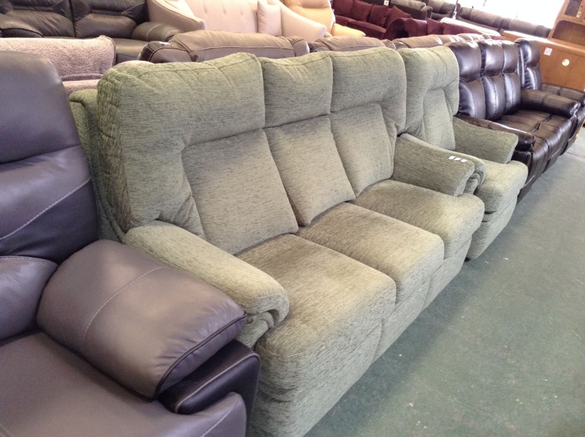 GREEN HIGH BACK 3 SEATER SOFA AND CHAIR (TR000930