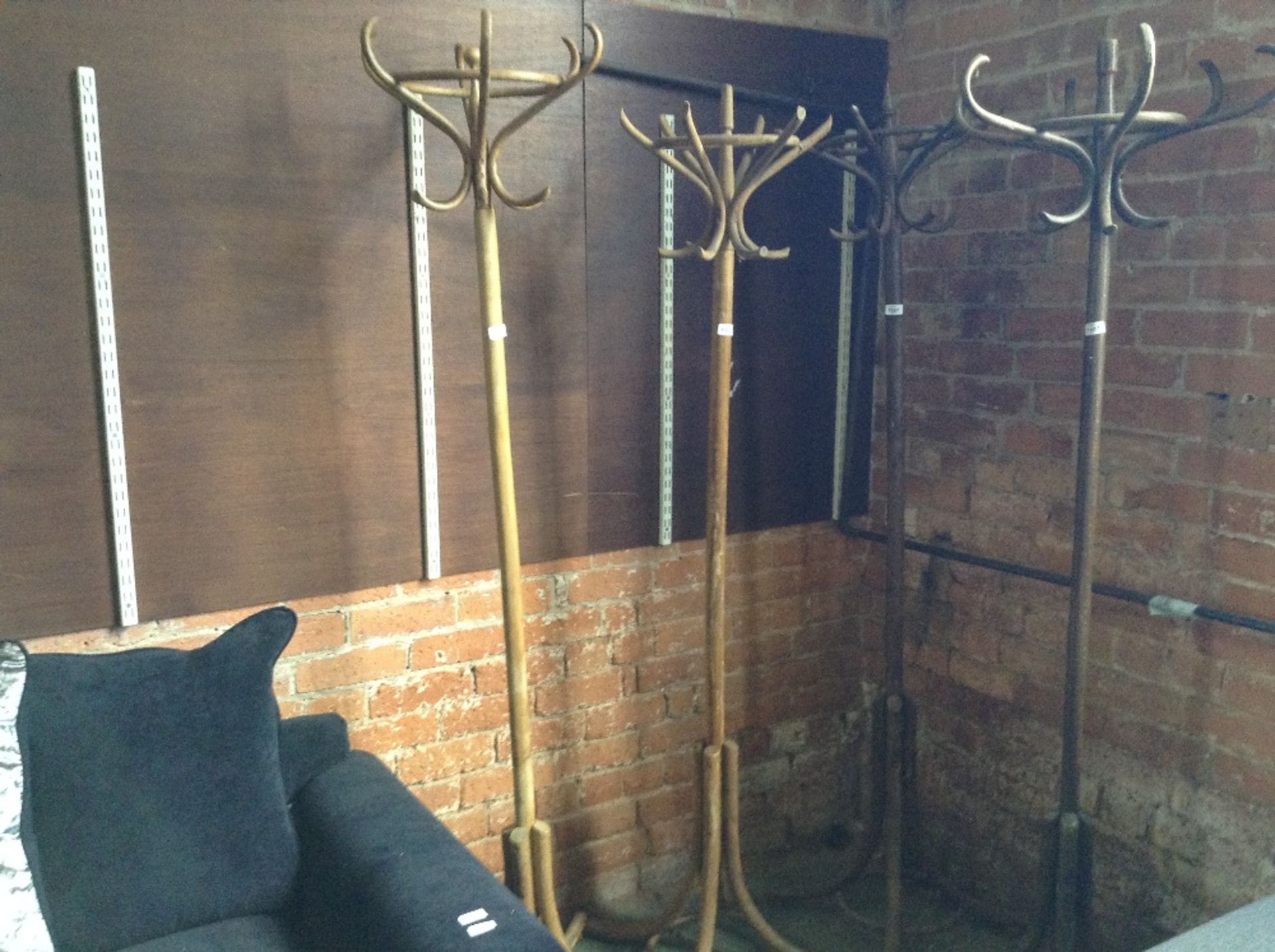 COAT STAND