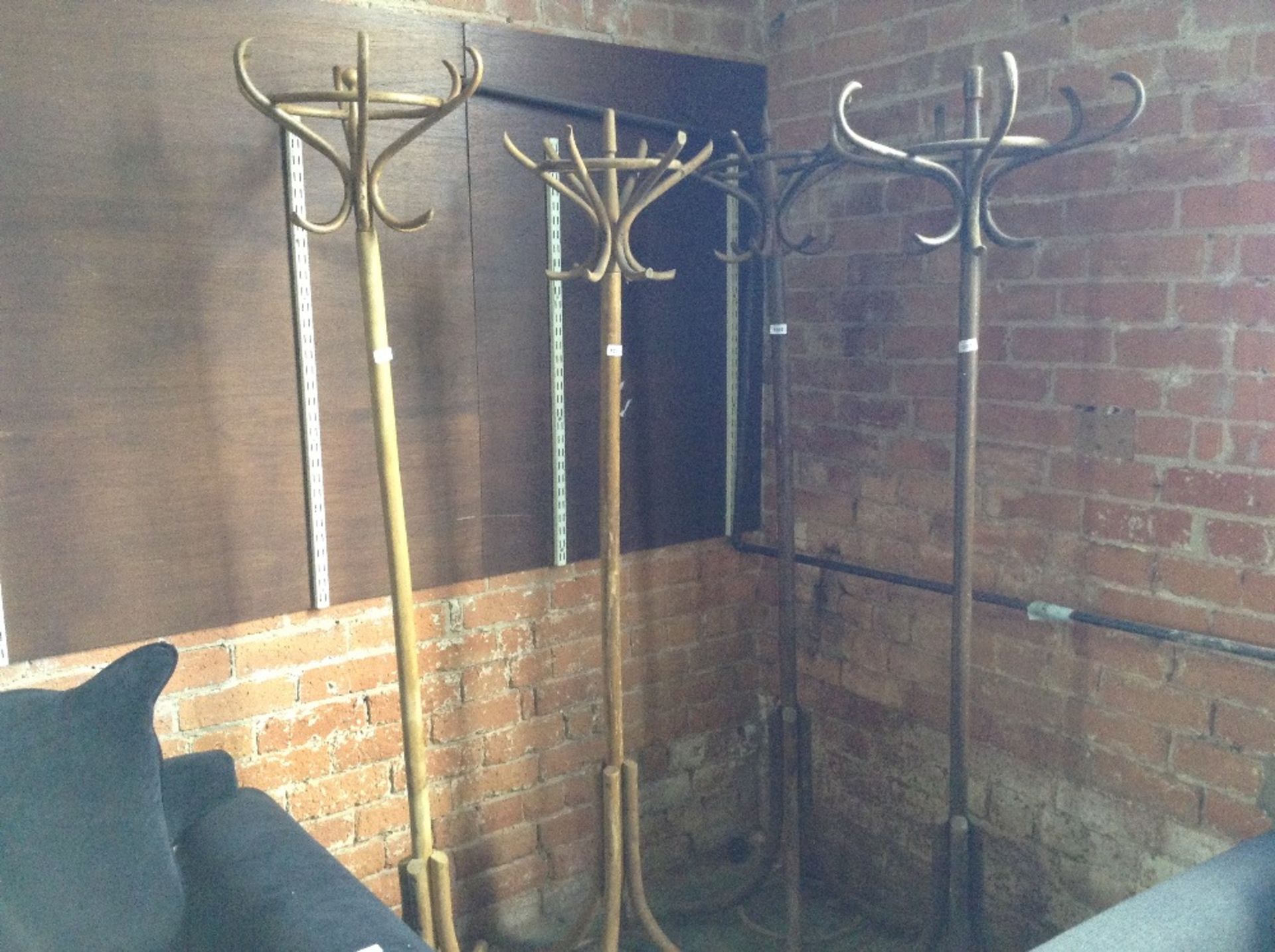 COAT STAND