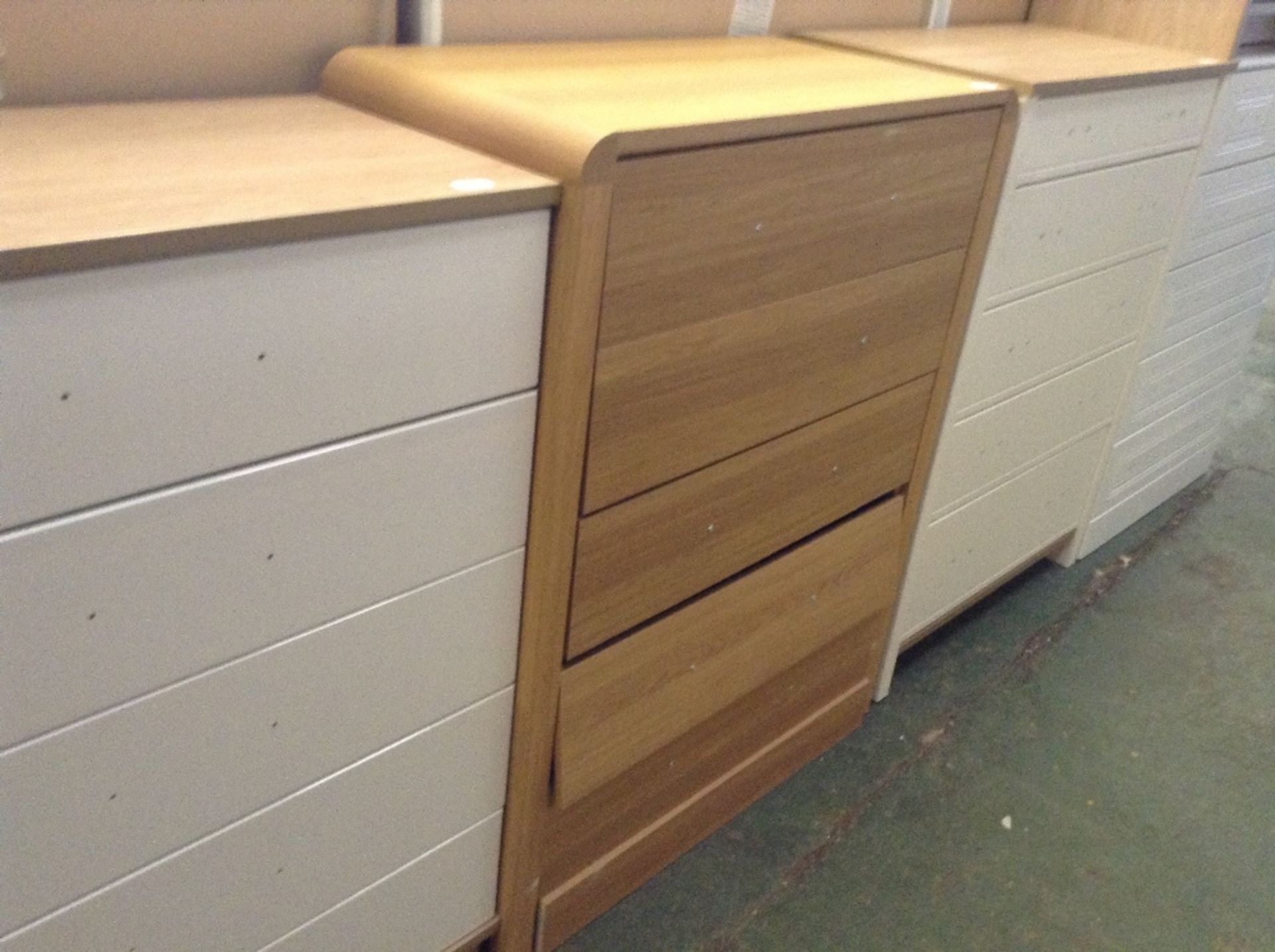 OAK 5 DRAWER CHEST (damaged) (return)