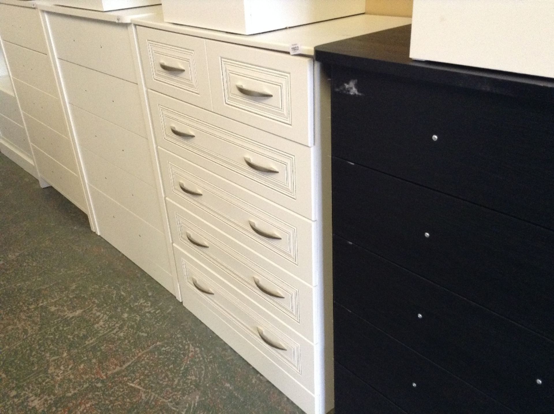 WHITE 2 OVER 4 CHEST OF DRAWERS (return)