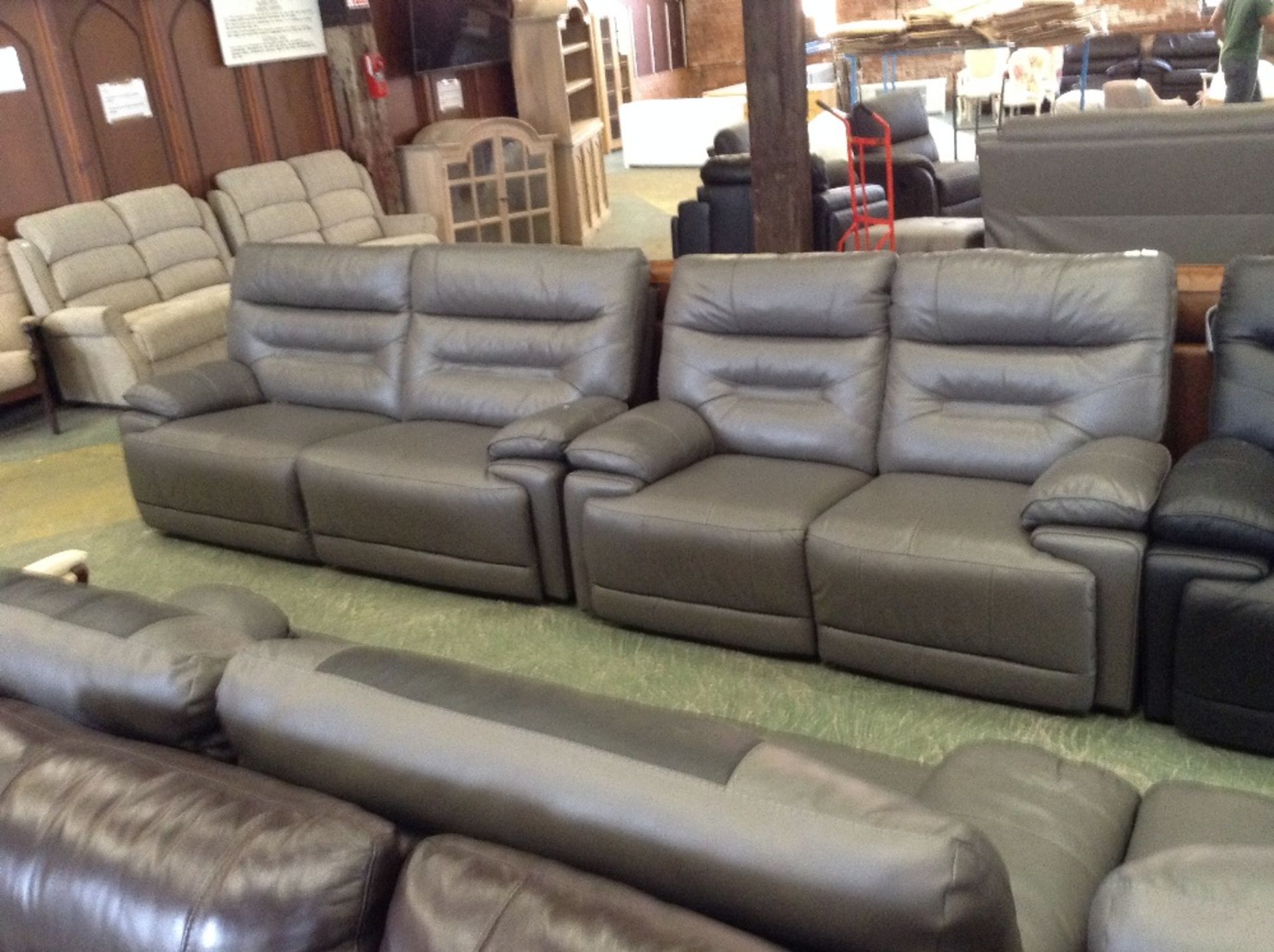 GREY LEATHER ELECTRIC RECLINING 3 SEATER SOFA AND