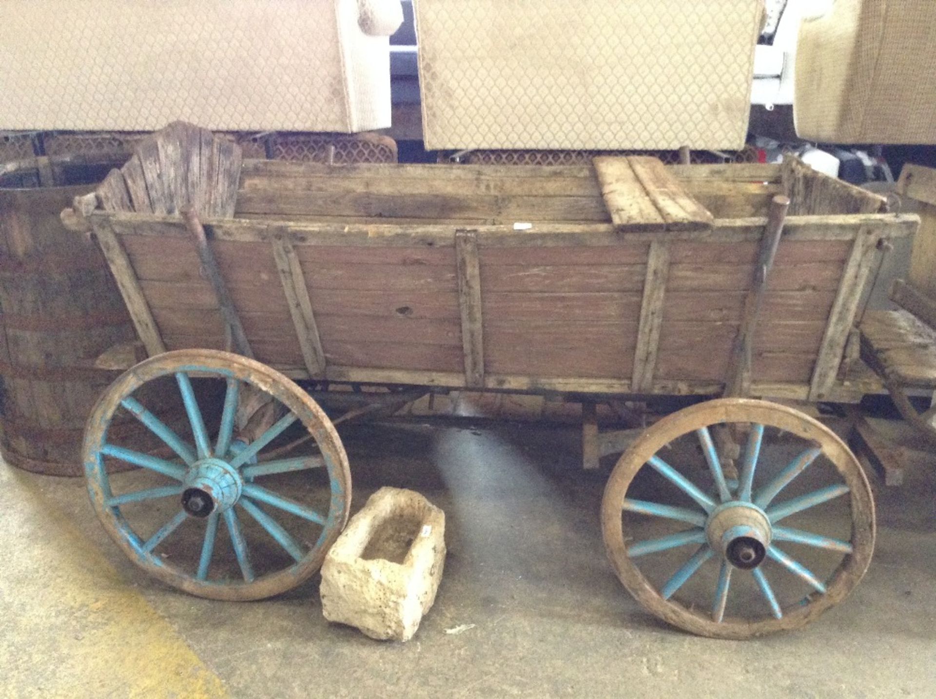 WOODEN CART