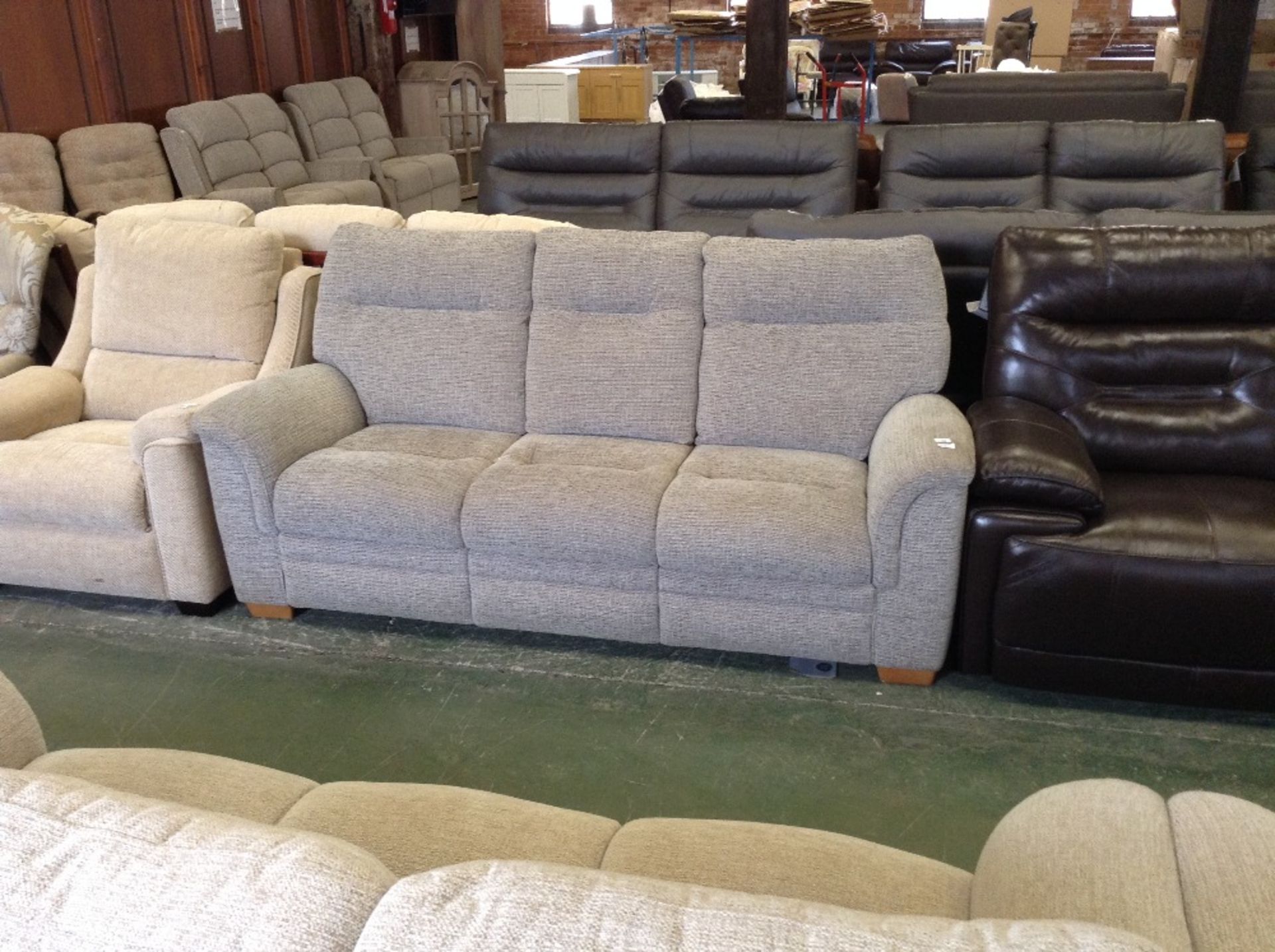 GREY PATTERNED HIGH BACK 3 SEATER SOFA (TR000941 W