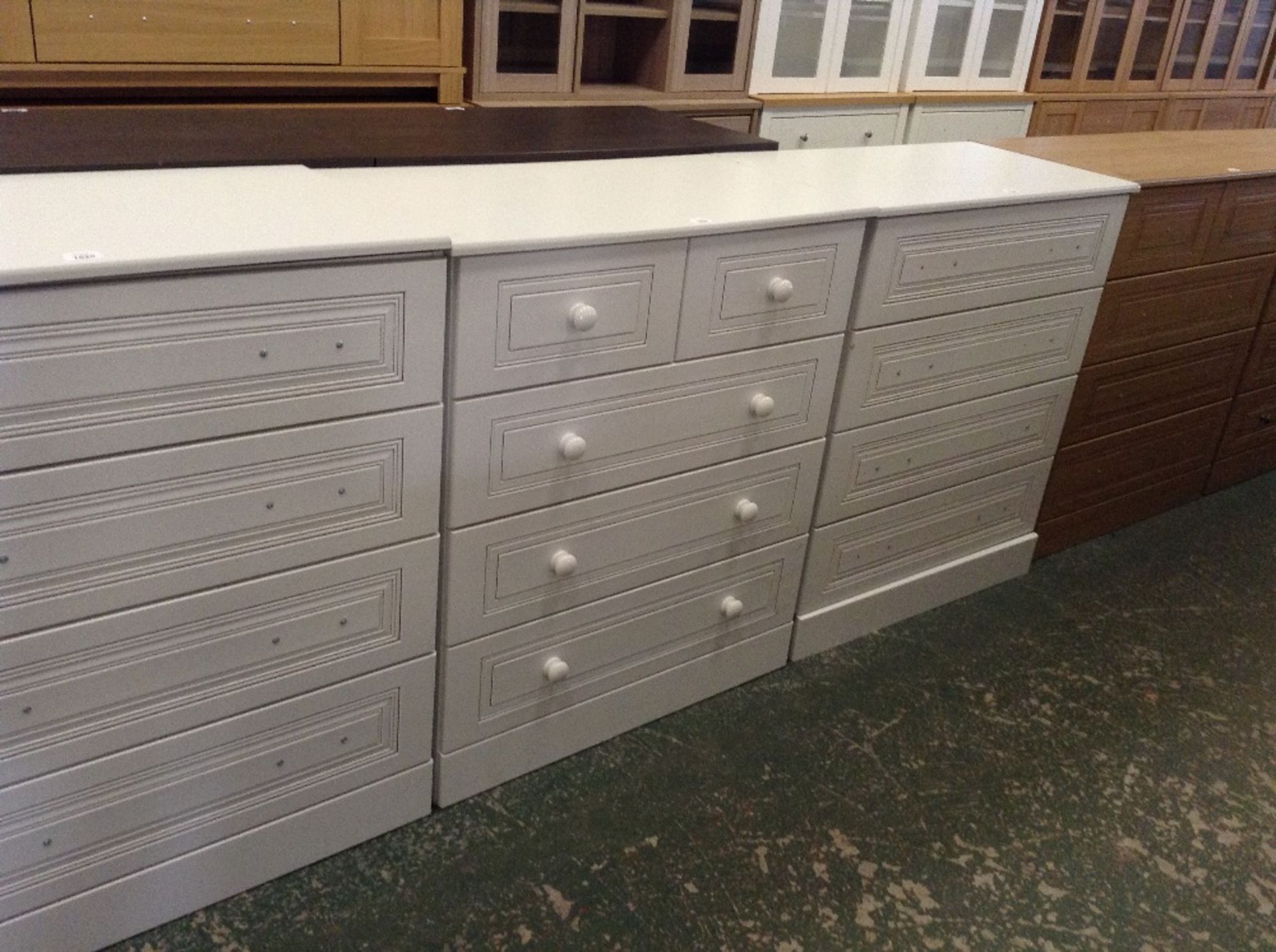 WHITE 2 OVER 3 CHEST OF DRAWERS (return)