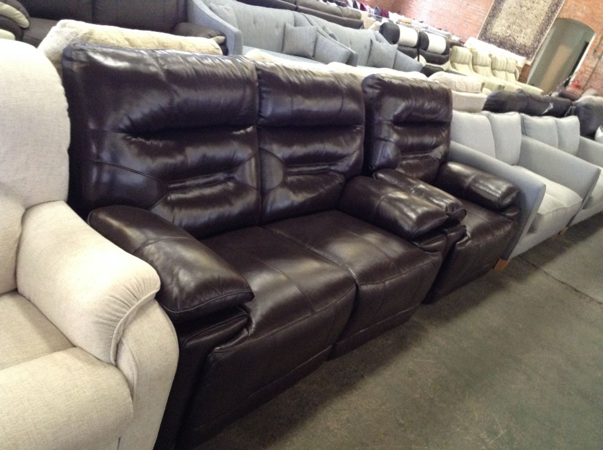 BROWN LEATHER MANUAL RECLINER 2 X SOFA AND CHAIR 2