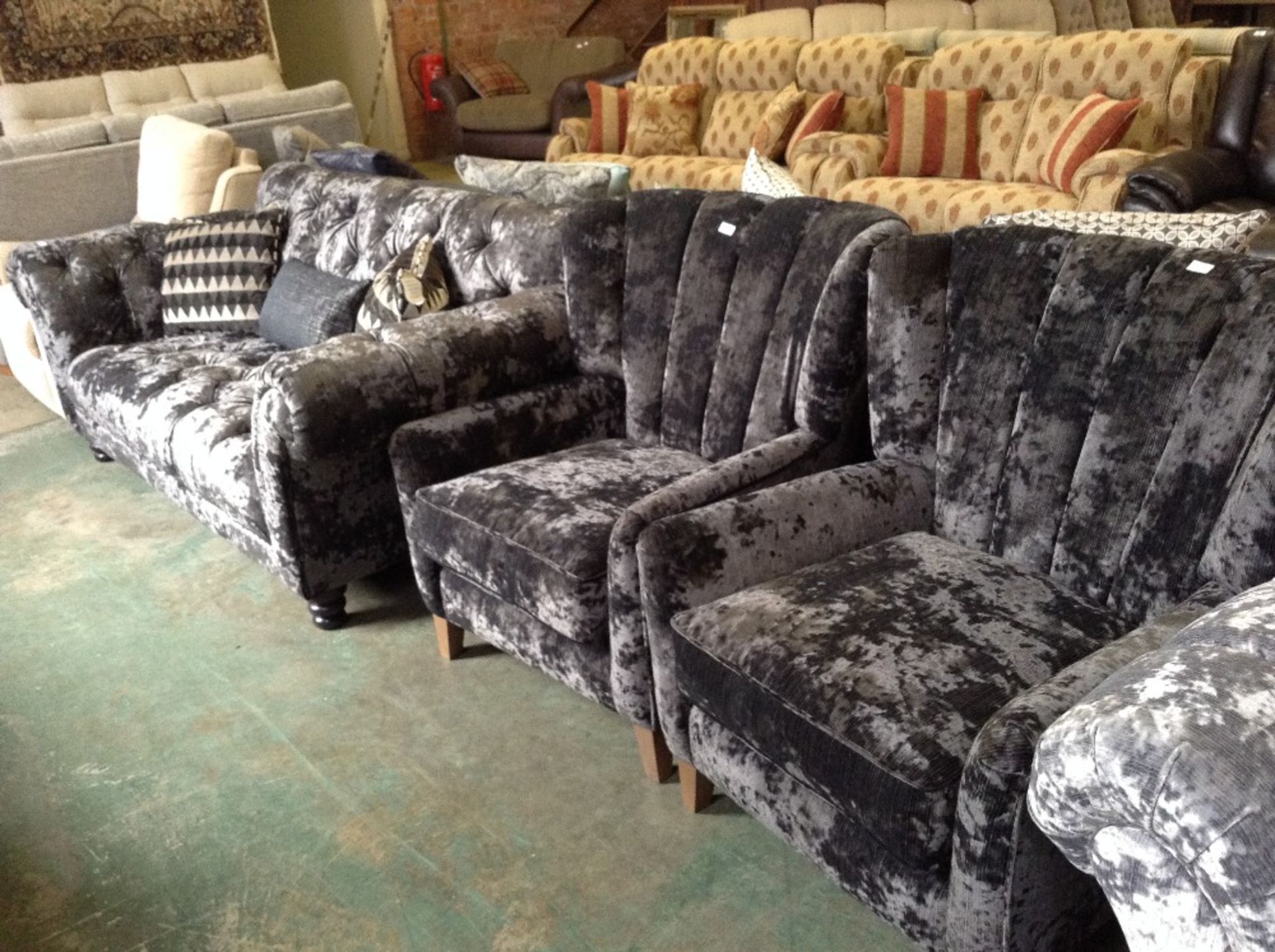 UTOPIA GREY CHENILLE BUTTON BACK 2 SEATER SOFA AND 2 CHAIRS (feet do not match) (4473 4469)