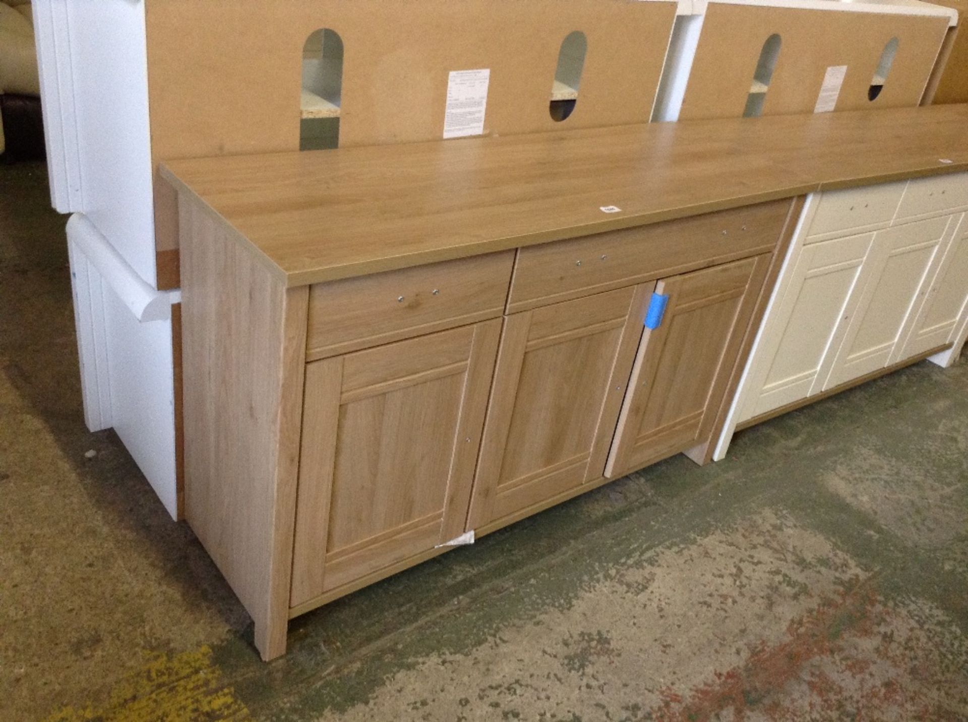 OAK 4FT SIDEBOARD (return)