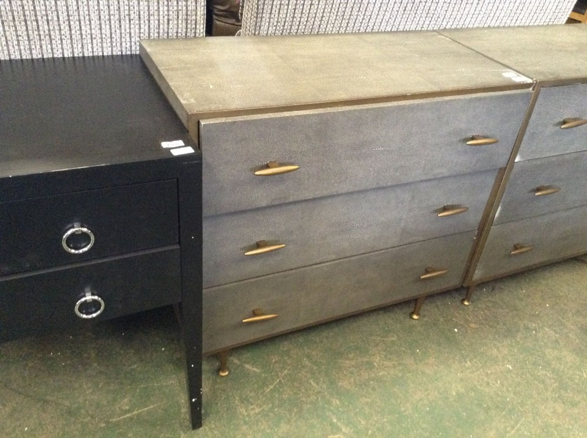 3 DRAWER CHEST (return) (3)