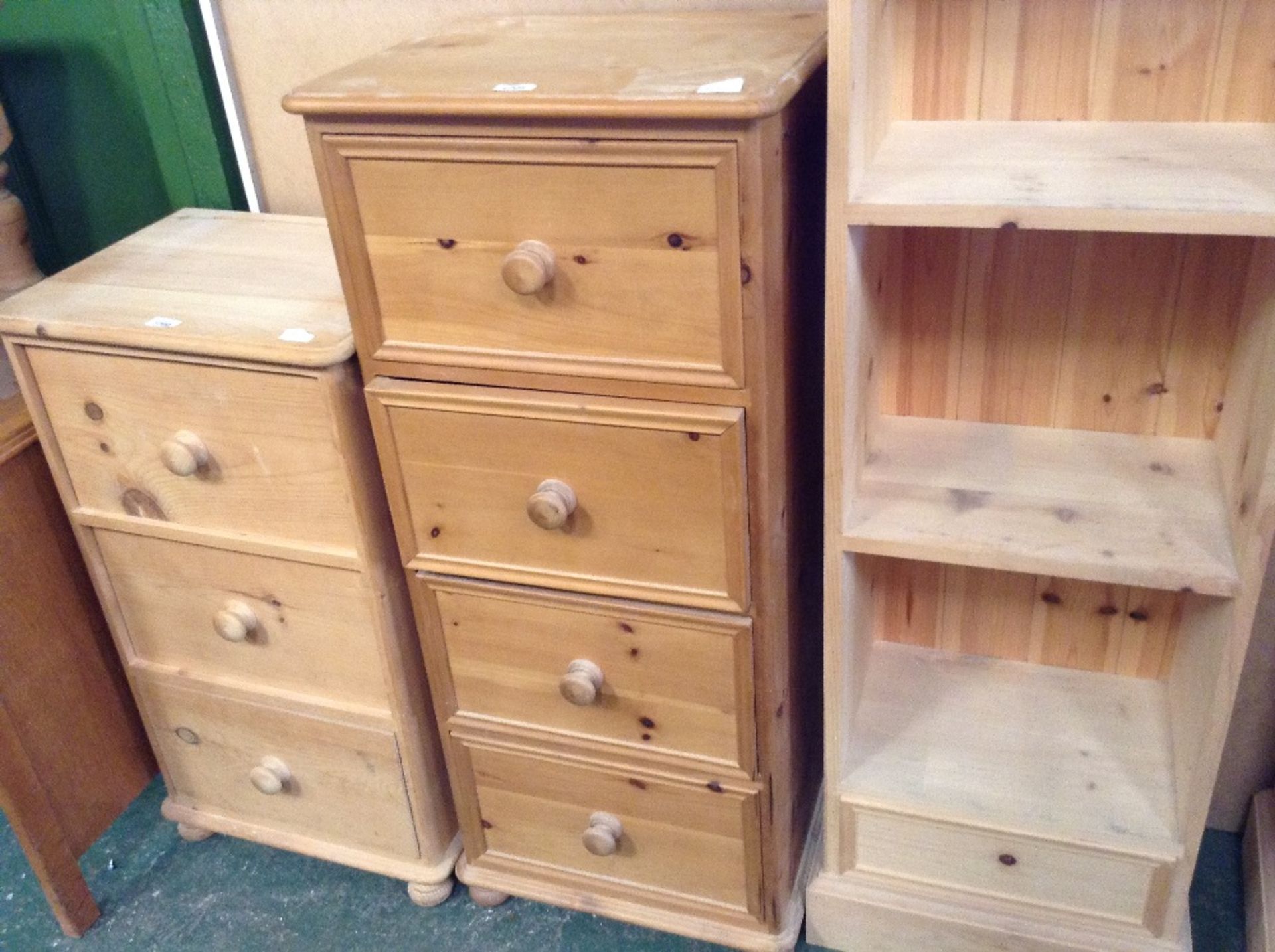 PINE 4 DRAWER WELLINGTON CHEST