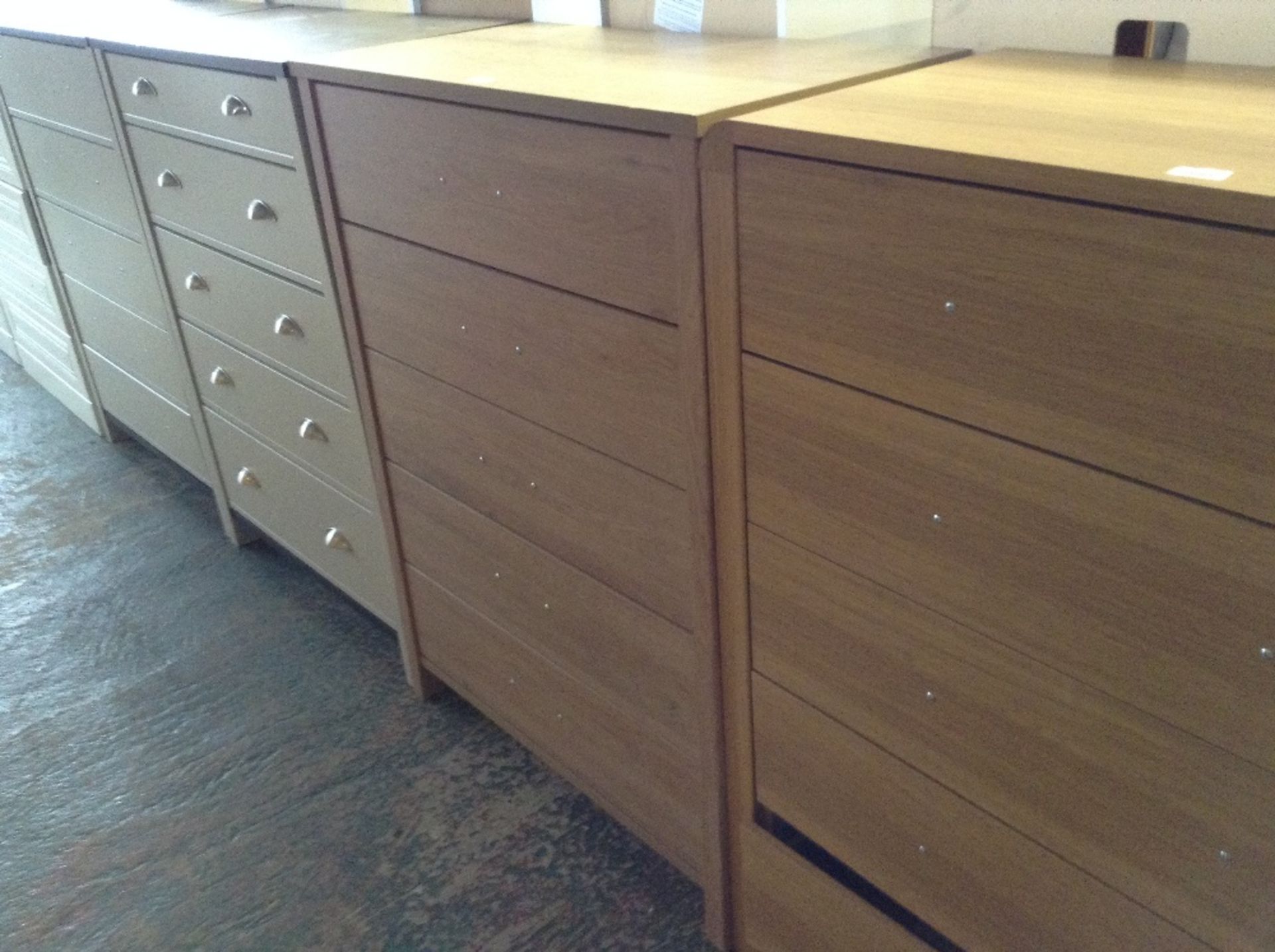 OAK 5 DRAWER CHEST (return)