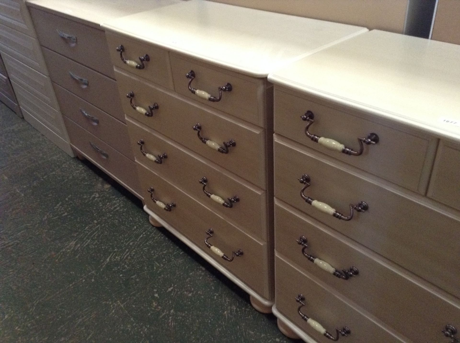 IVORY 2 OVER 3 CHEST OF DRAWERS (return)