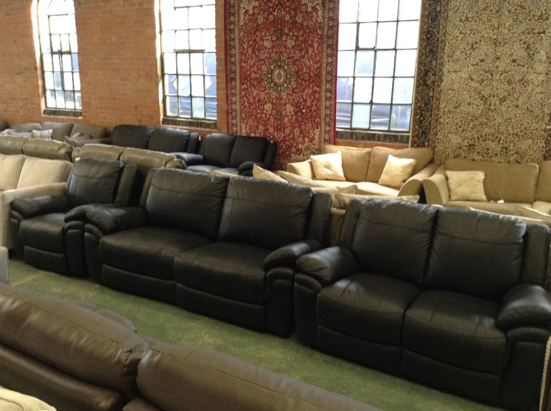 BLACK LEATHER MANUAL RECLINING 3 SEATER SOFA, FIXE