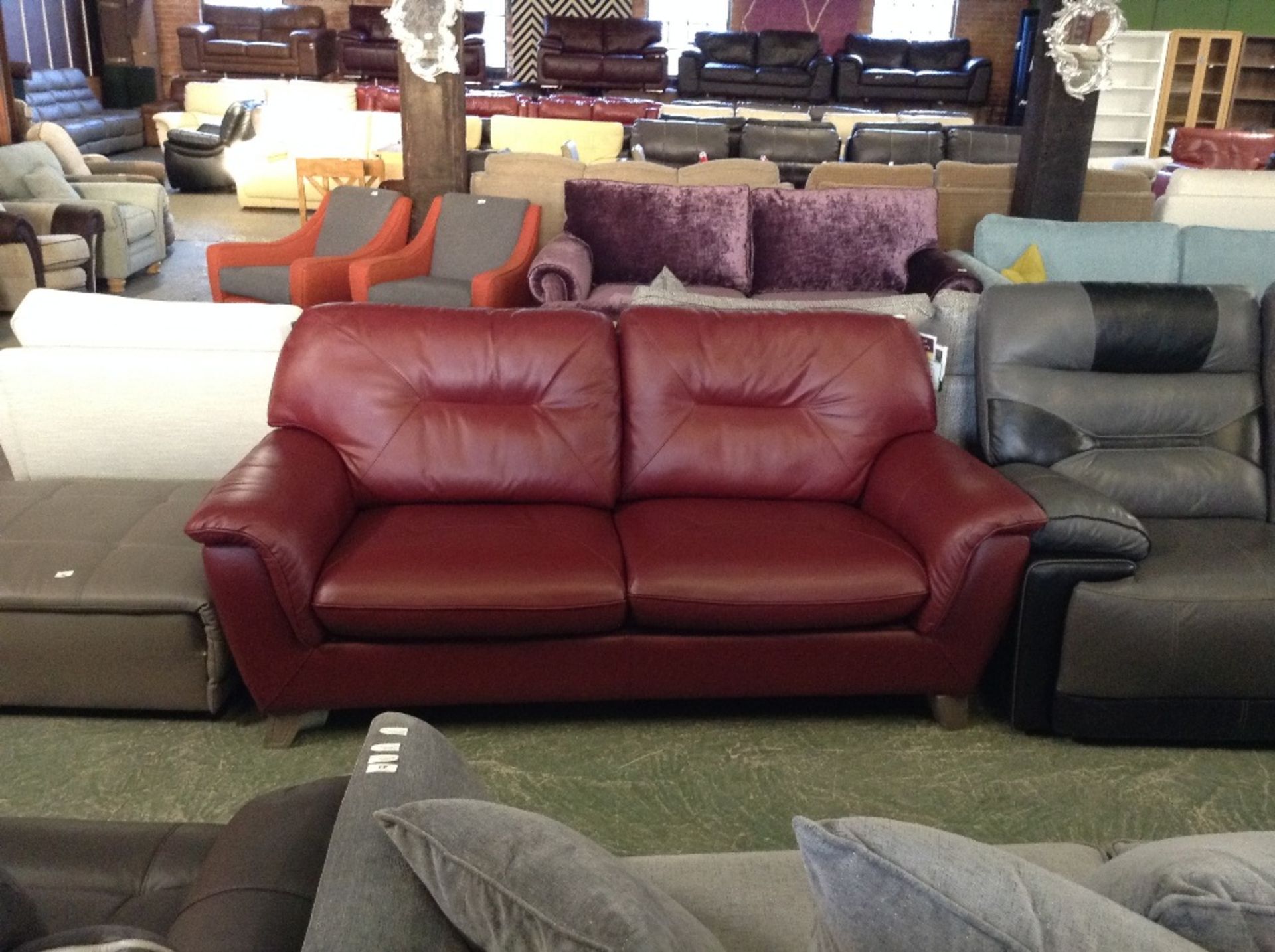 RED LEATHER 3 SEATER SOFA (21234)