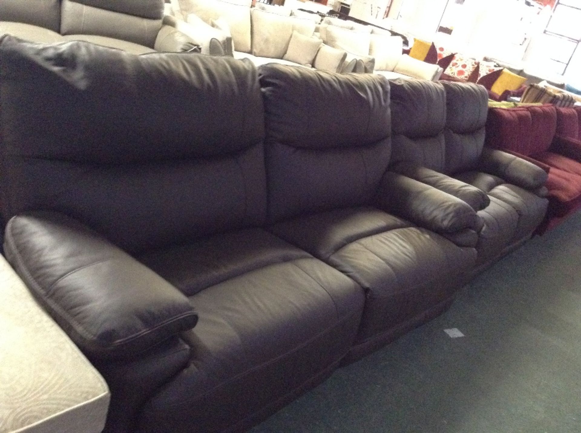 BROWN LEATHER ELECTRIC RECLINING 3 SEATER SOFA AND