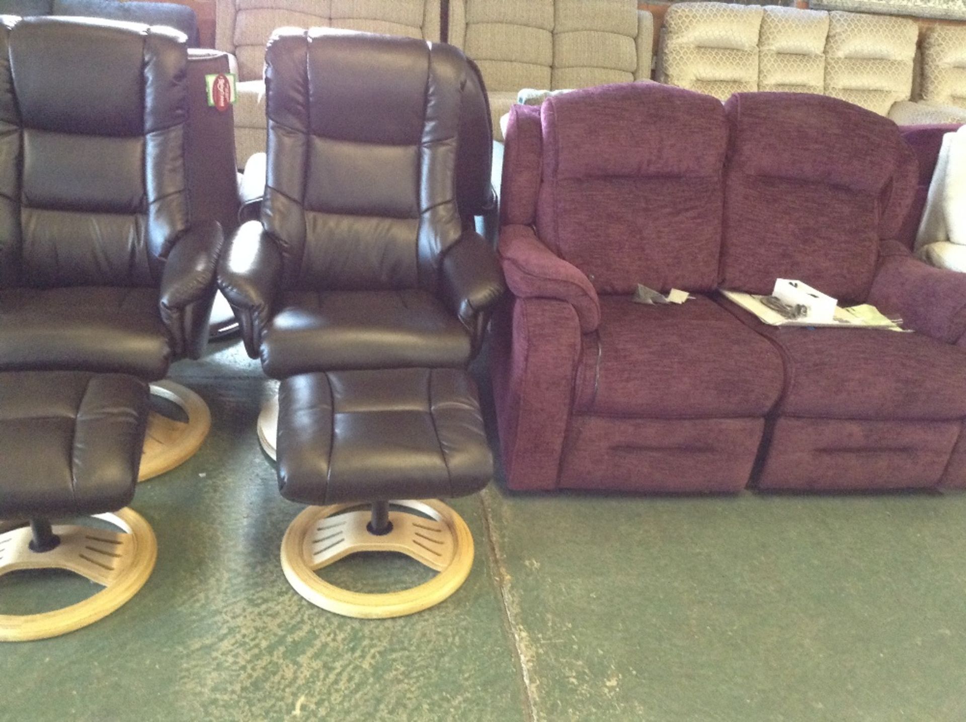 MANDALAY BROWN LEATHER RECLINING CHAIR AND FOOTSTO