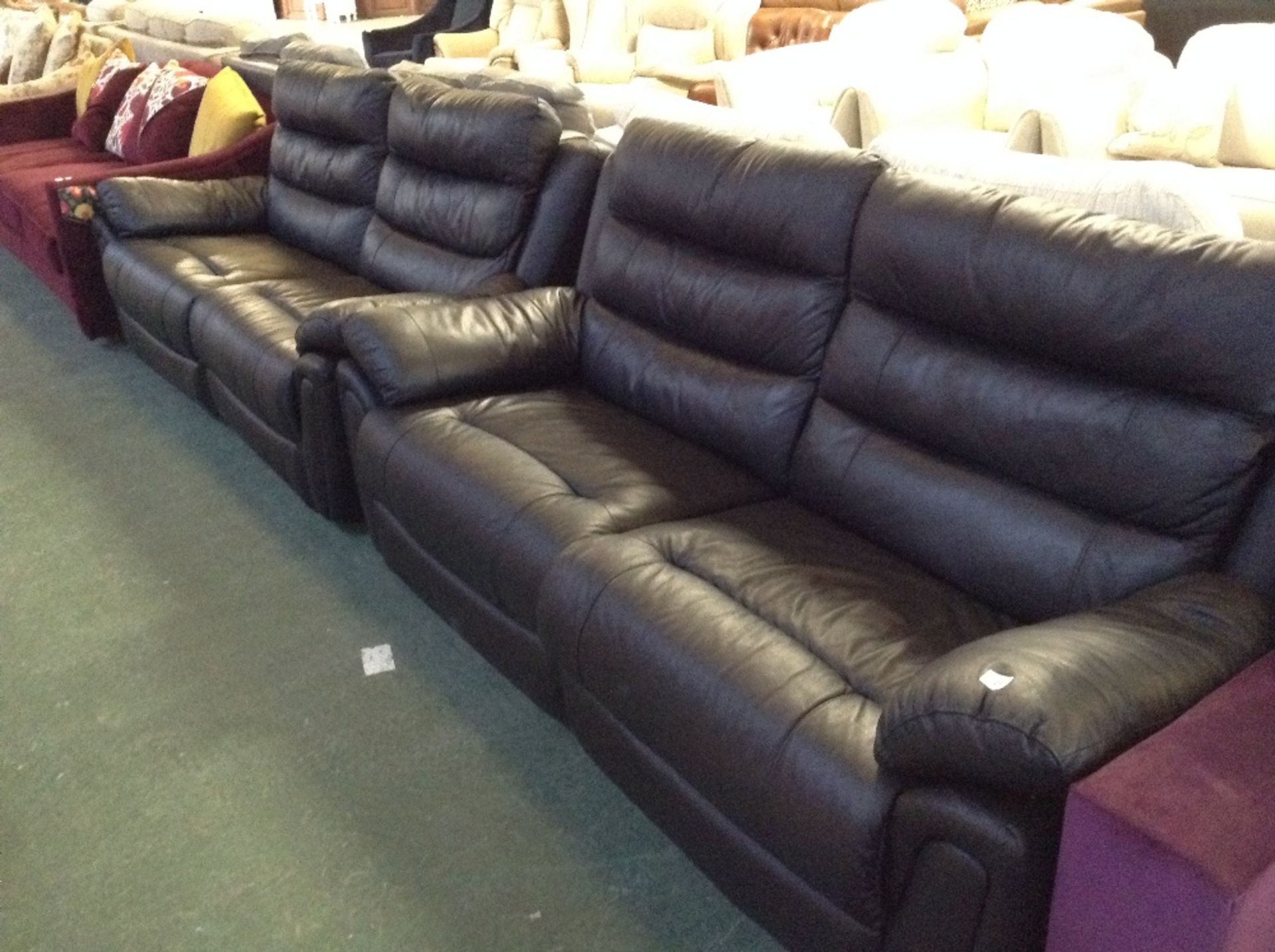 BLACK LEATHER ELECTRIC RECLINING 2 X THREE SEATER SOFAS(21628-21629)