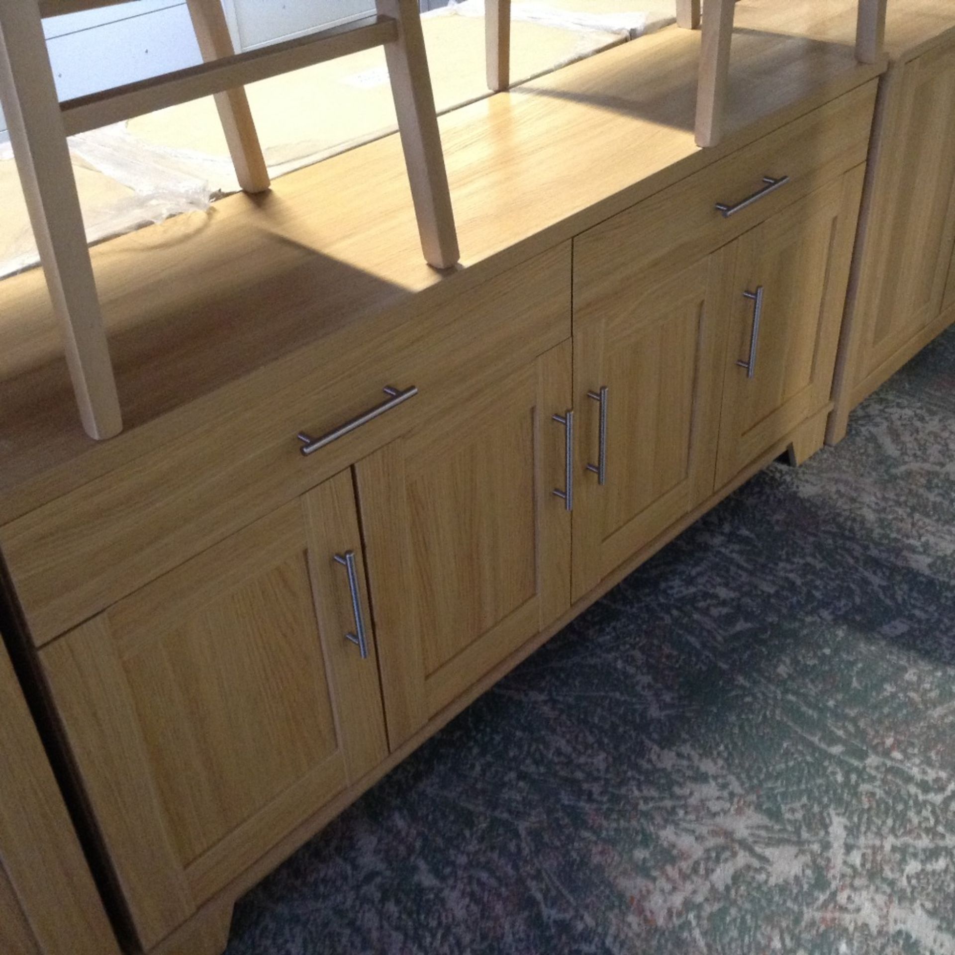 OAK 4 DOOR SIDEBOARD