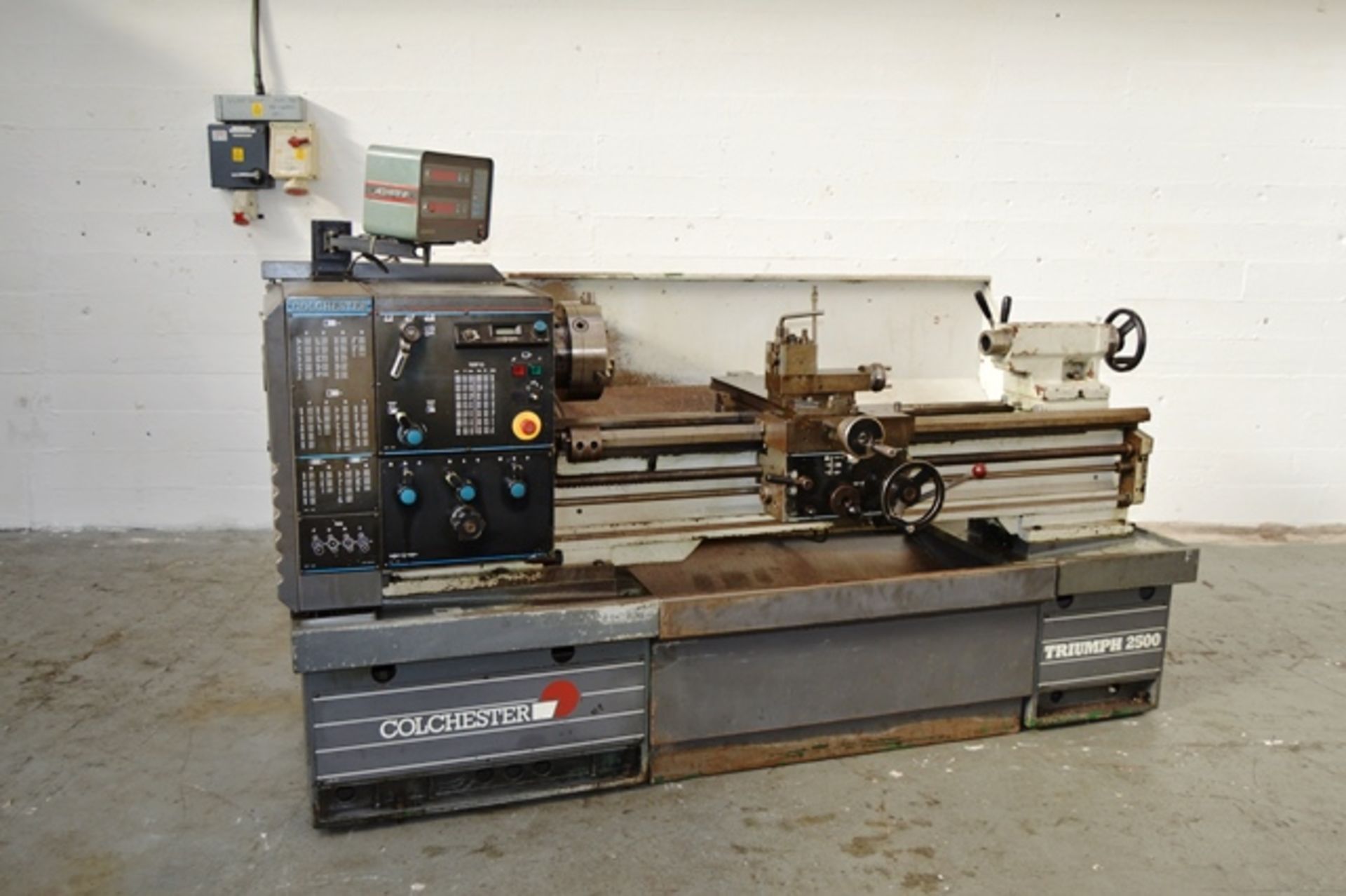 Colchester Triumph VS2500 x 50" Gap Bed Lathe