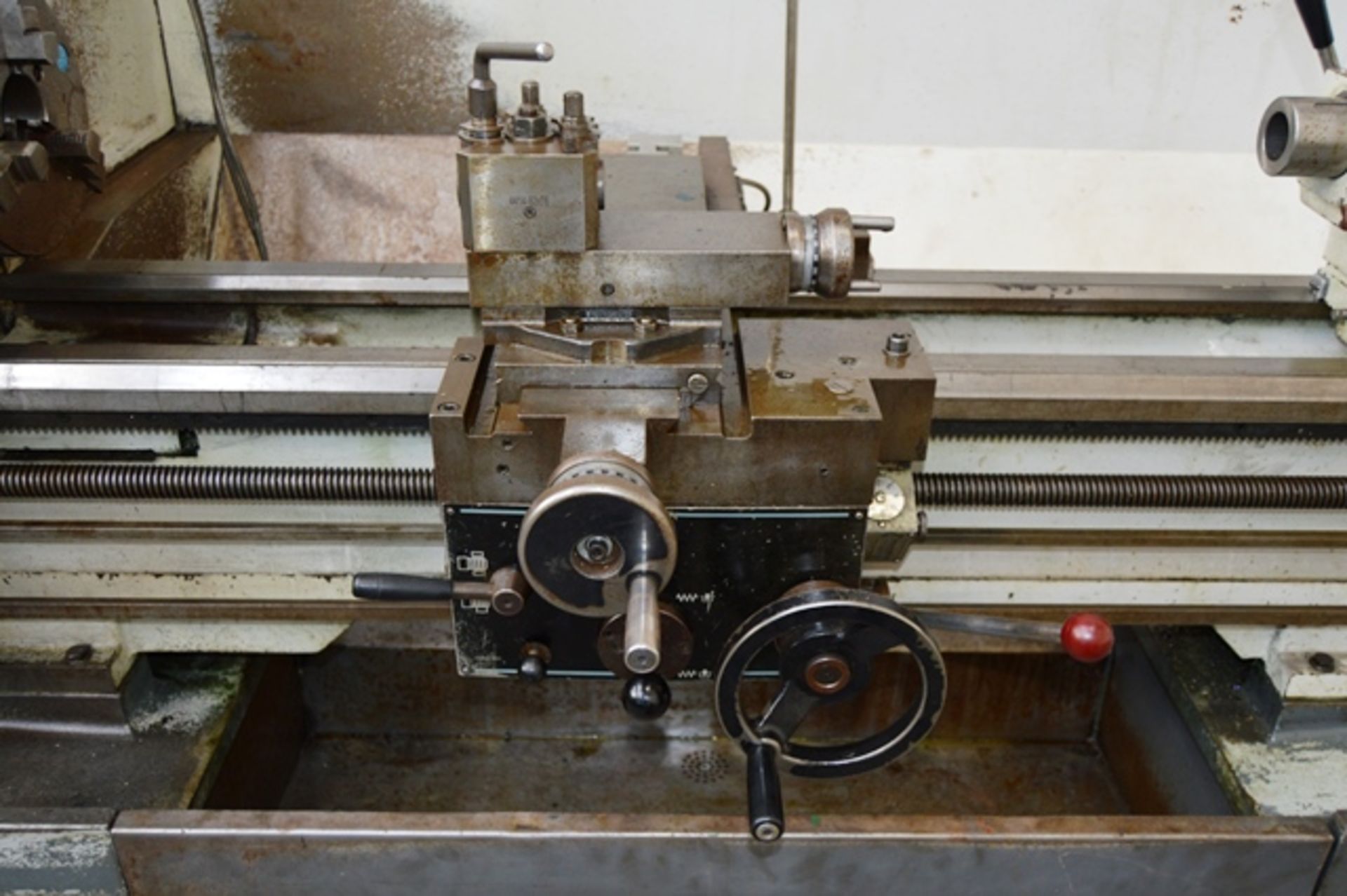 Colchester Triumph VS2500 x 50" Gap Bed Lathe - Image 5 of 8