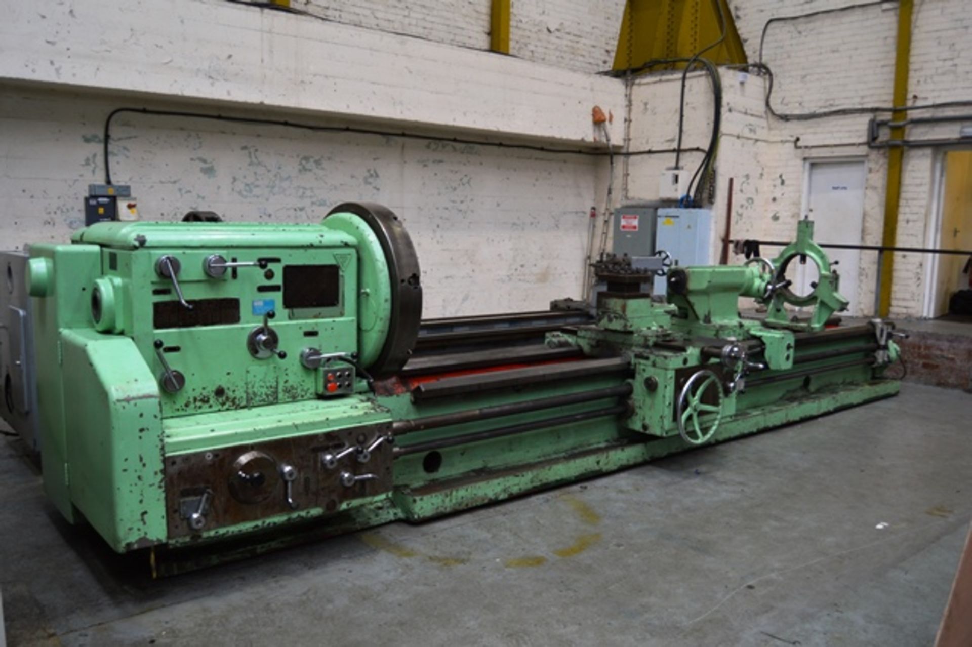 Ryazan 165 x 5000mm Straight Bed Centre Lathe - Image 4 of 11