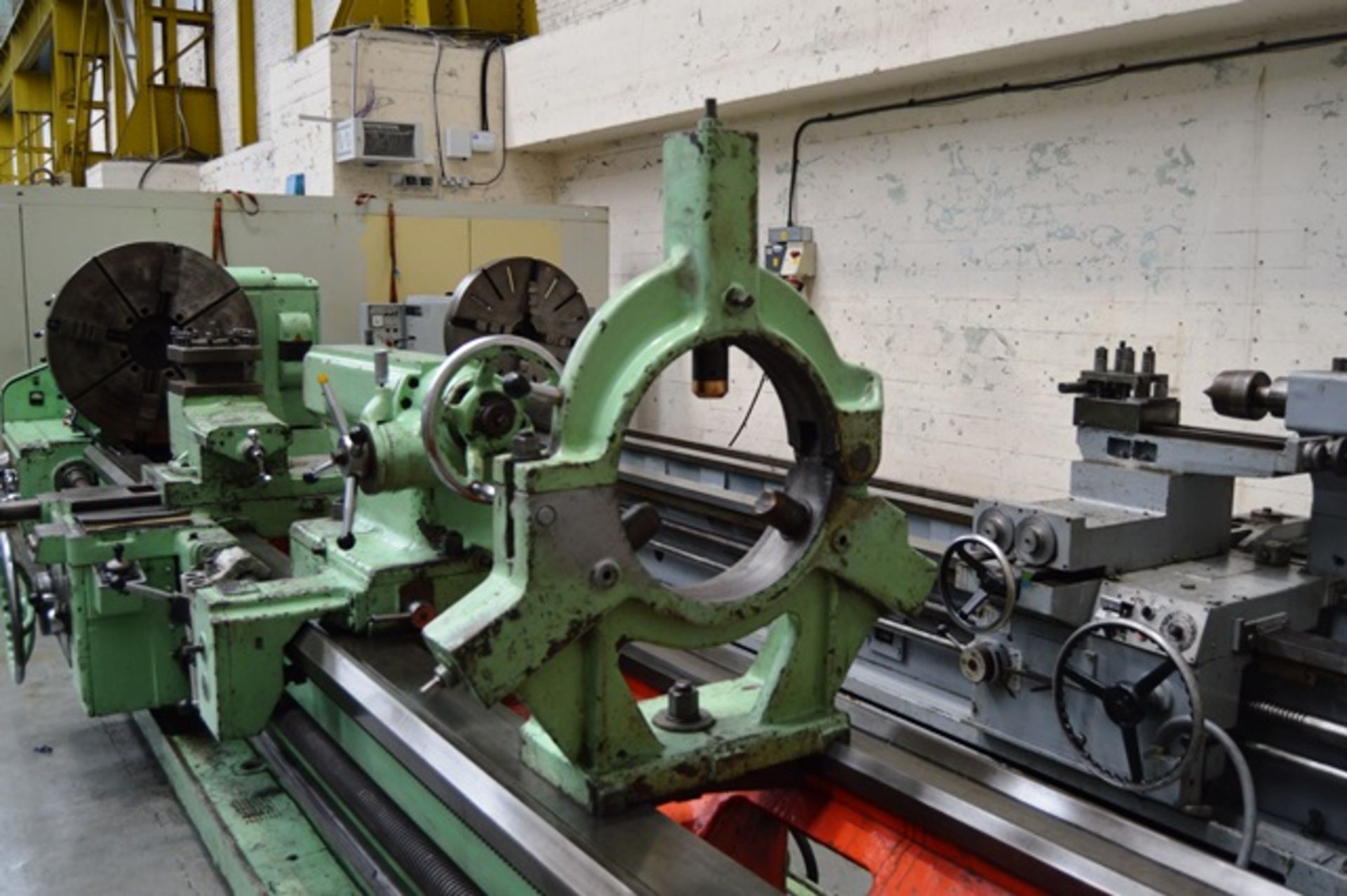 Ryazan 165 x 5000mm Straight Bed Centre Lathe - Image 5 of 11