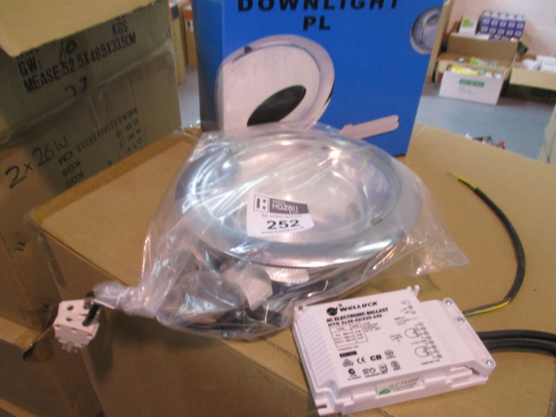 24 X P/C P/L DOWNLIGHT 2 X 26W INC BALLASTS