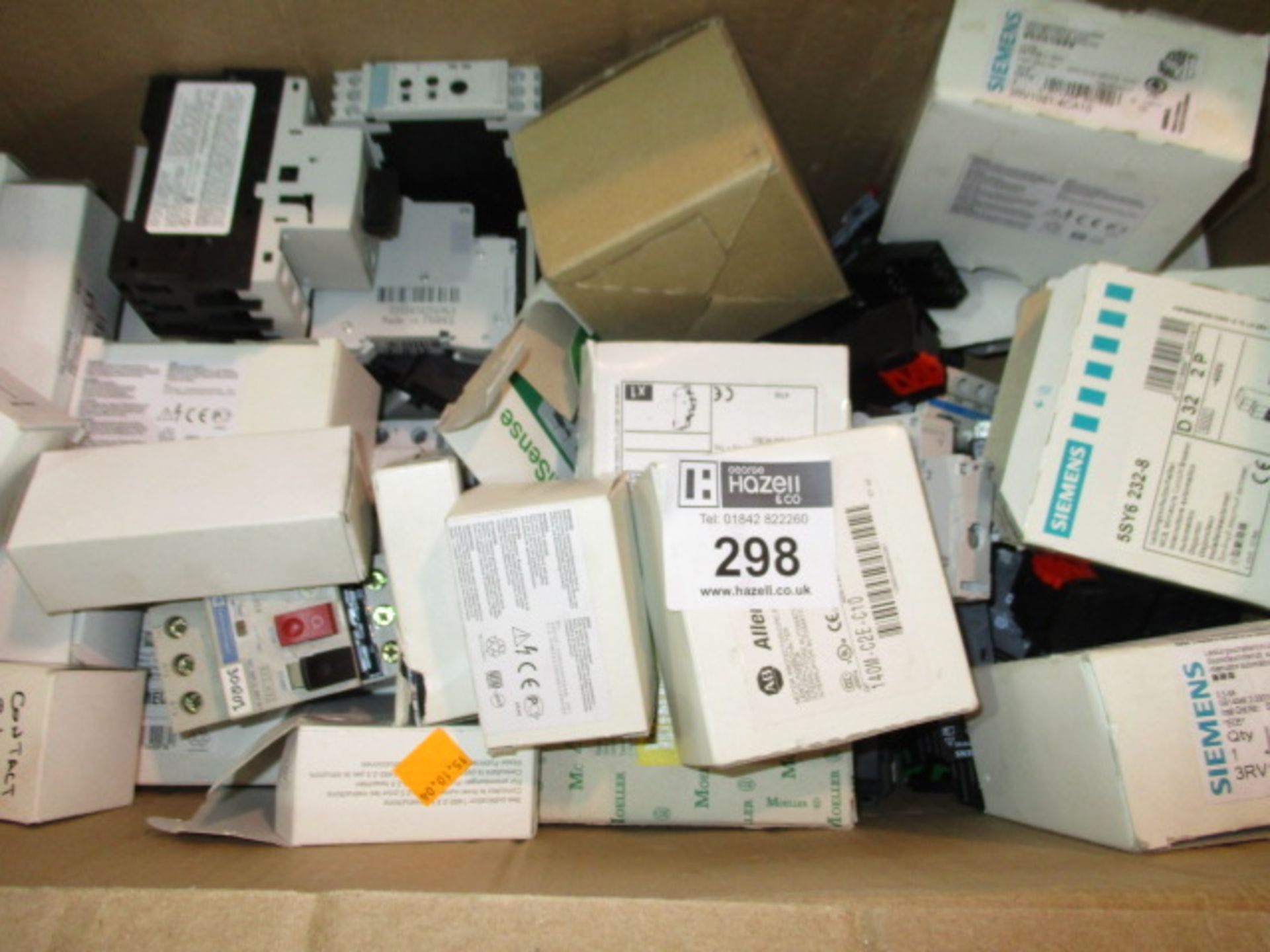 BOX OF MIXED MCB AND CONTACTORS