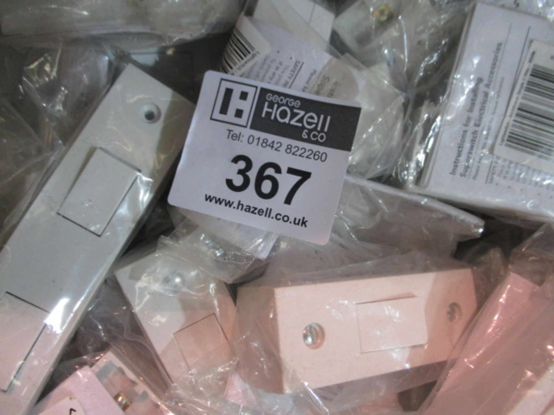 BOX OF ARCATRAVE SWITCHES