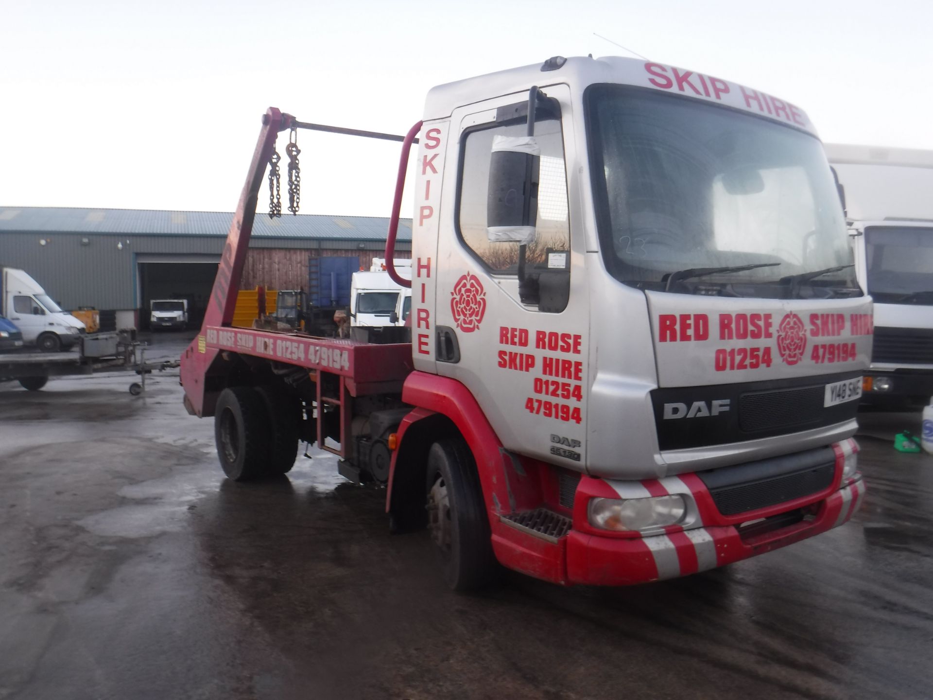 y reg daf 45.130 71/2 ton road runner skip lorry drive on car licence 468295km good runner