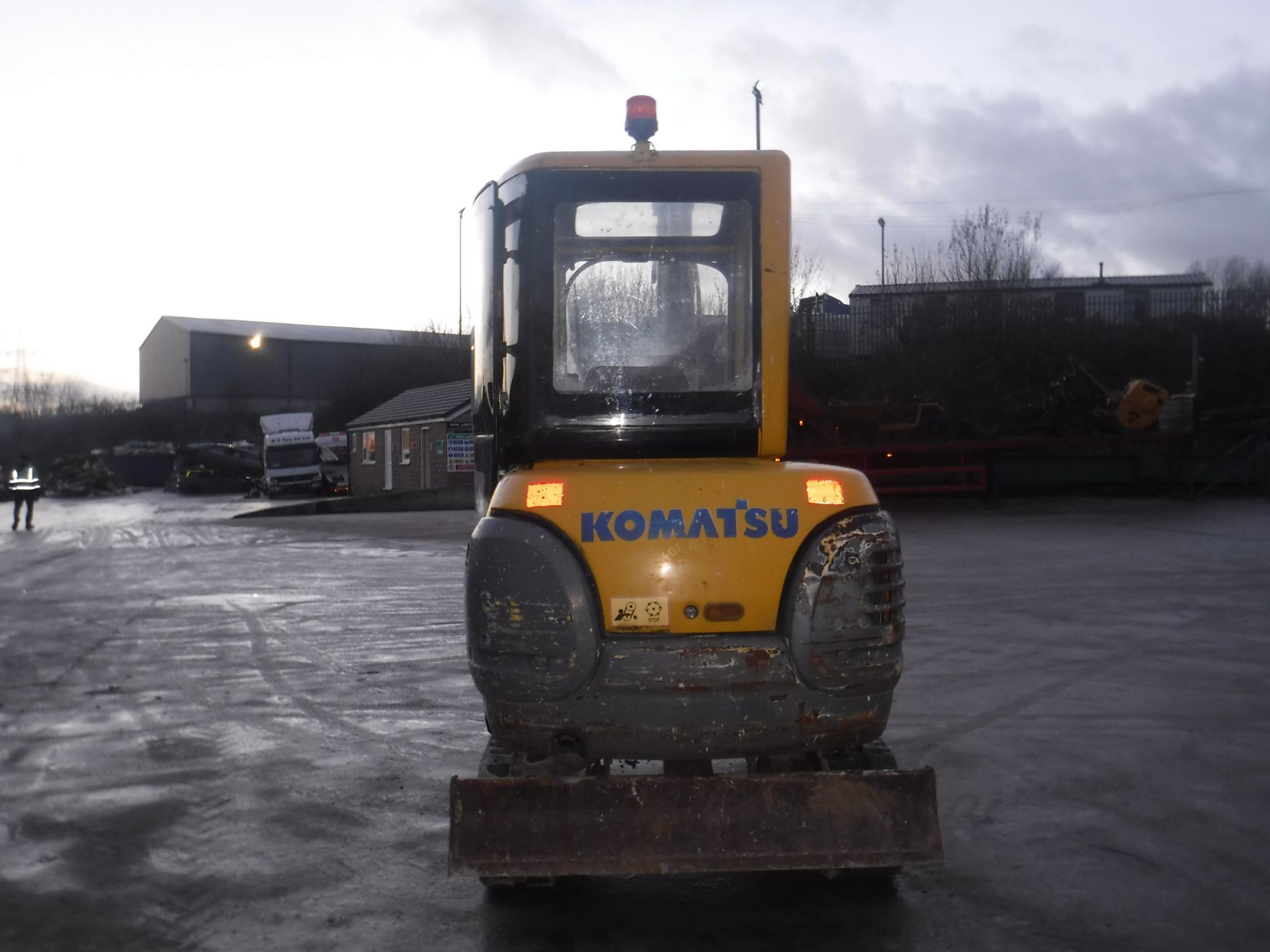 komatsu pc20r mini digger 2005 33161 hours good working order - Image 3 of 4