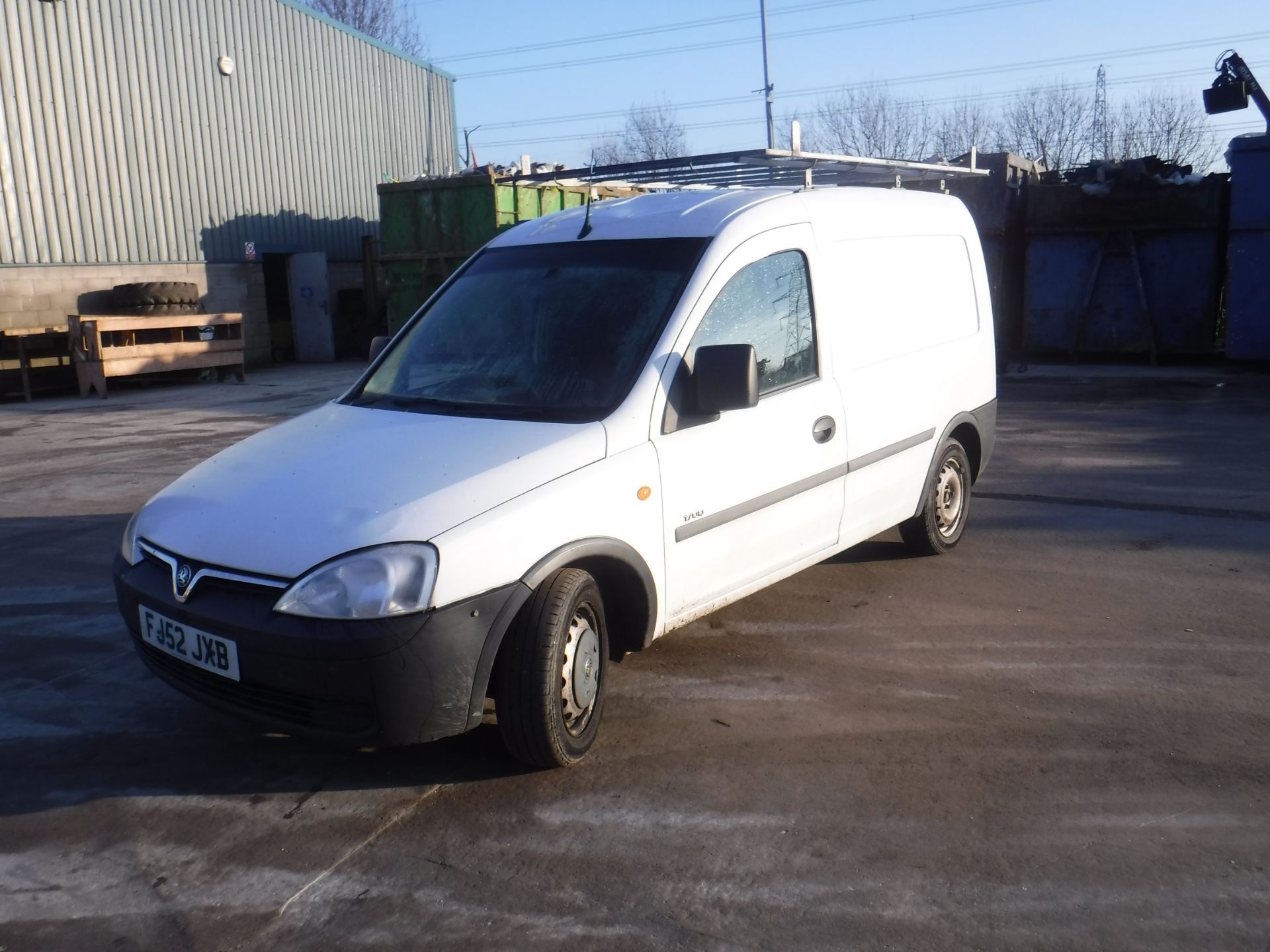 2002 vauxhall combo 1700d van mot aug 17 v5 here 123930 miles good runner - Image 3 of 5