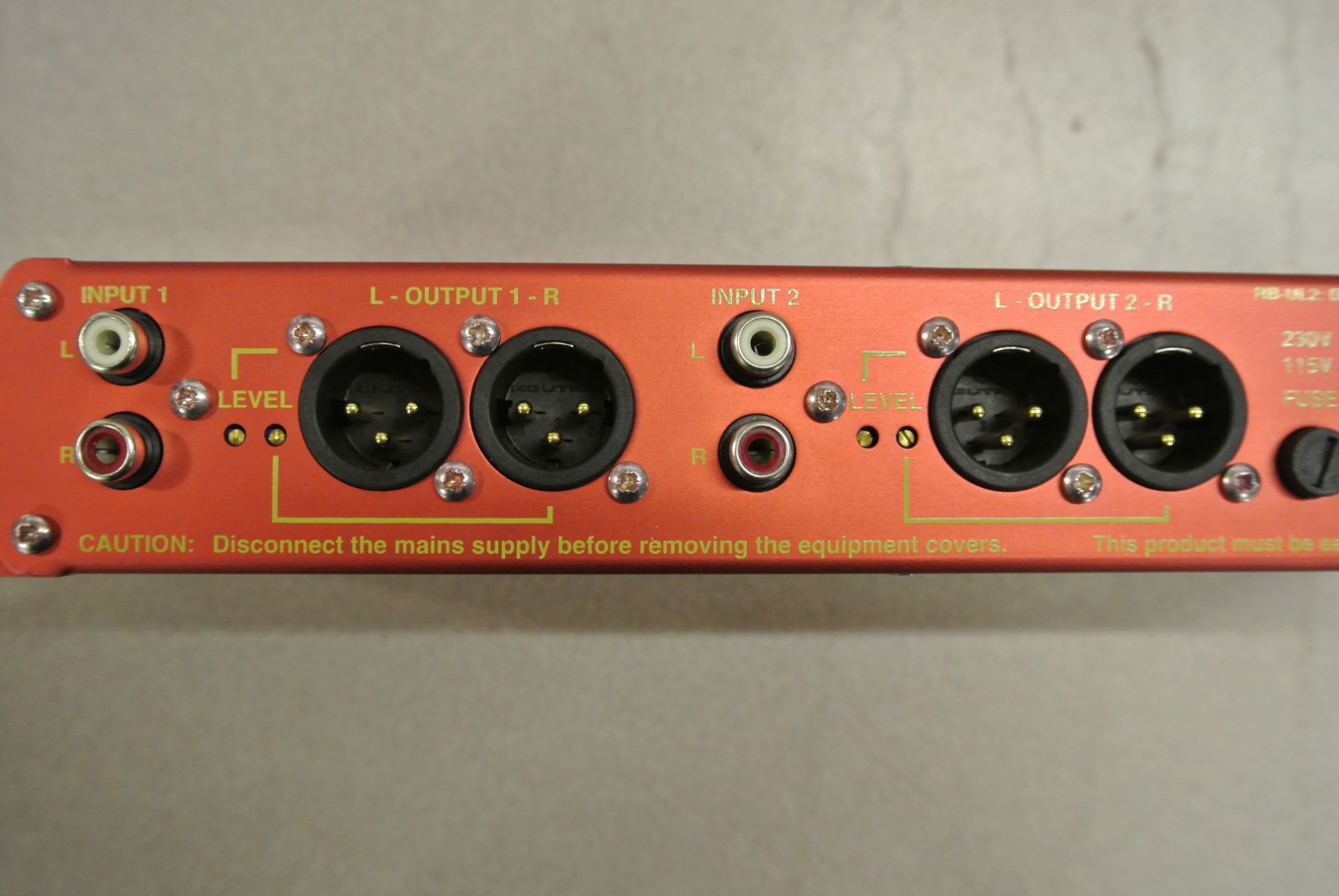SONIFEX RedBox RB-UL2 PRO-INTERFACE Unbalanced to balanced, dual stereo - 1U 19' Rack Mount - Bild 6 aus 6