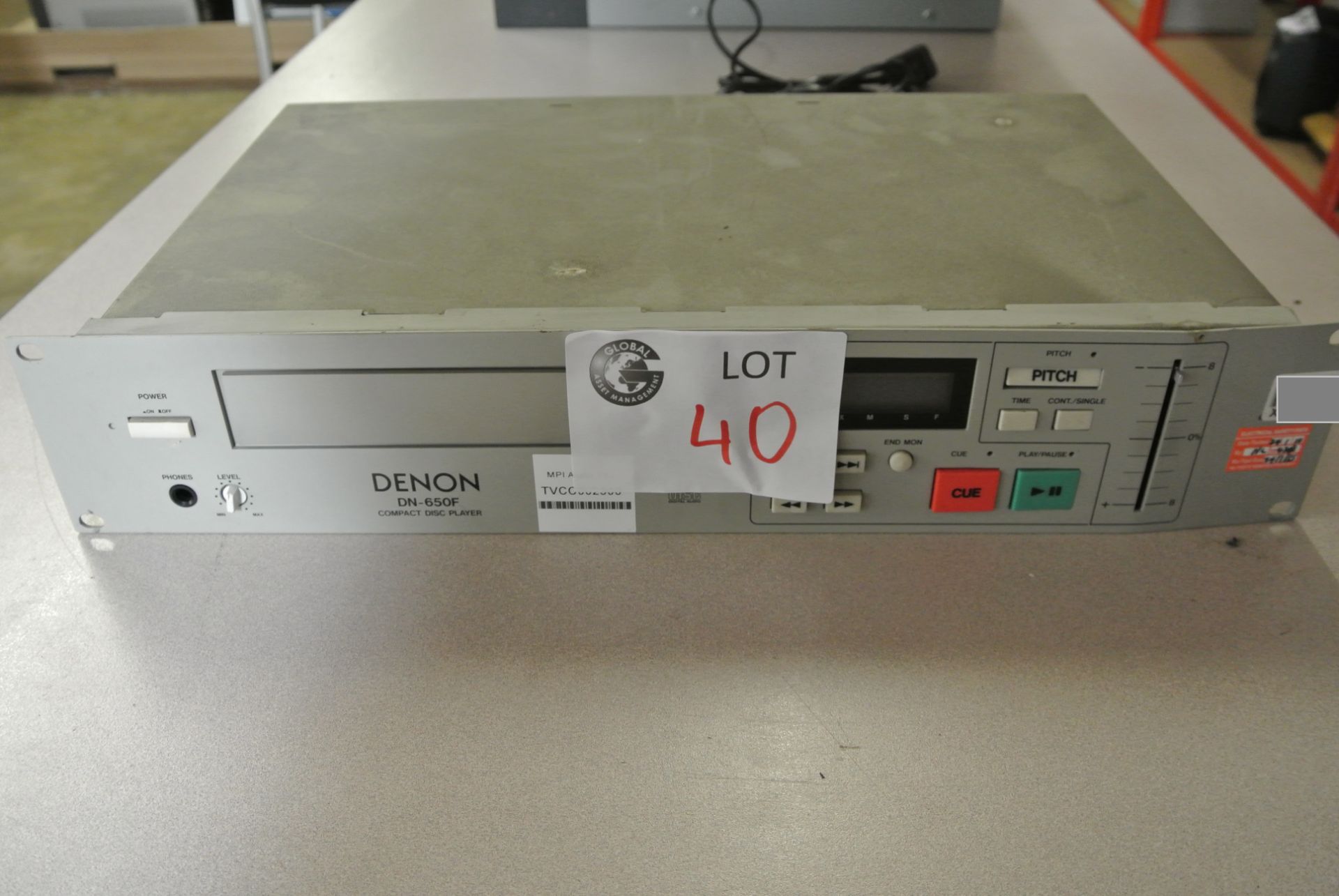 DENON DN-650F Compact Disc Player - 2U 19' Rack Mount