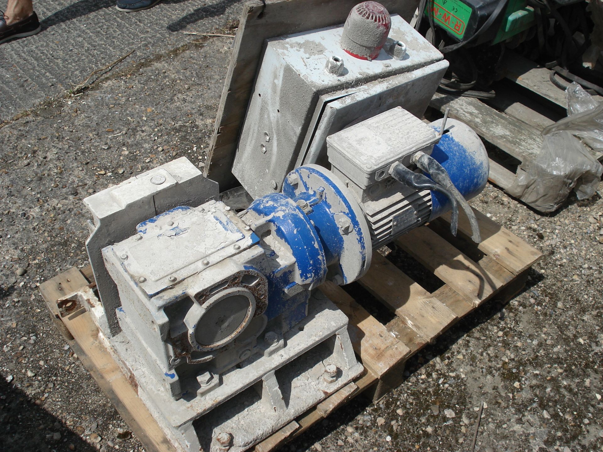 Motovario Motor & Electrical Box - Image 3 of 3