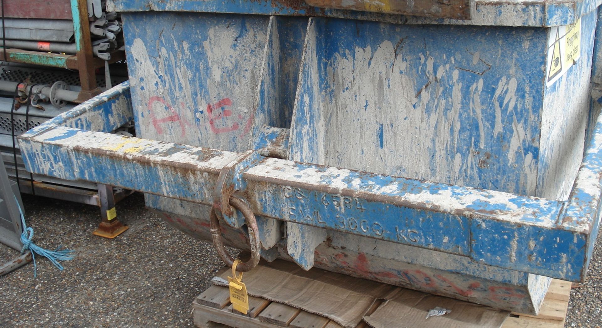 Blue Conquip Tipping Skip - SWL 3000Kg - Image 4 of 6