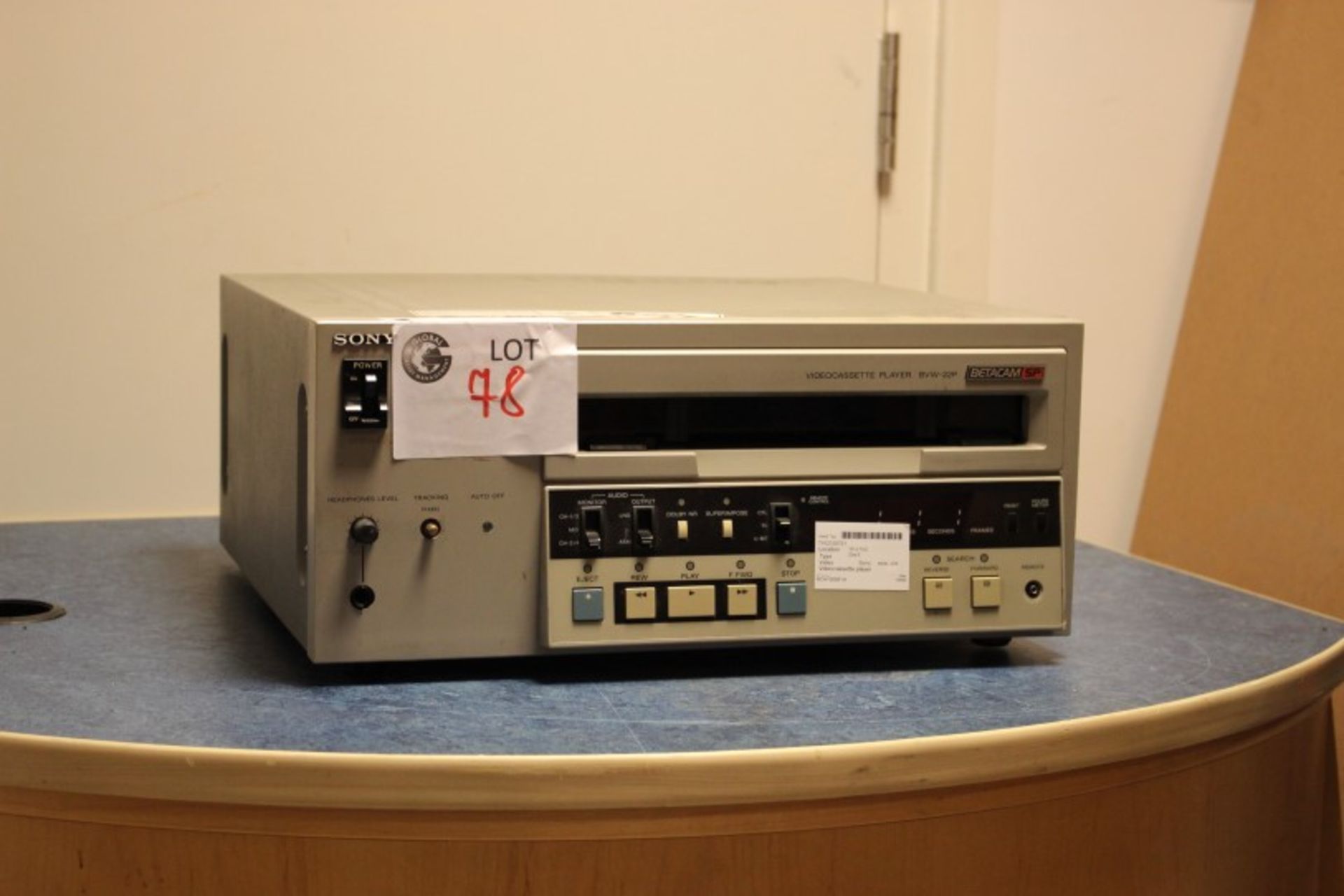 Sony BVW-22P Betacam SP Video Cassette Player