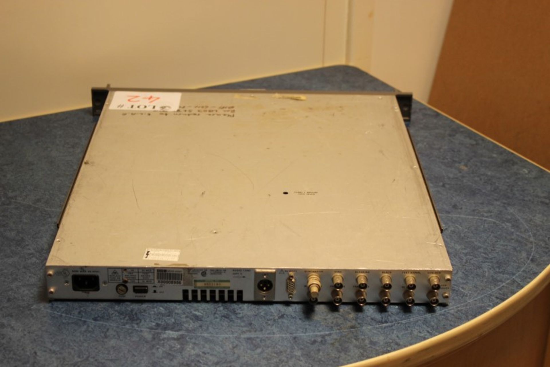 Tektronix SPG-271 PAL SYNC GENERATOR - 1U 19' Rack Mount - Image 2 of 2