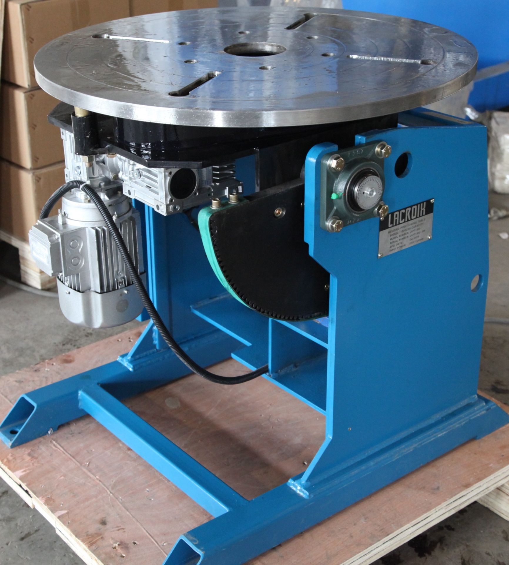 Mint Lacroix Welding Positioner 1300lbs / 600kg Capacity, Full rotation & tilt capability with