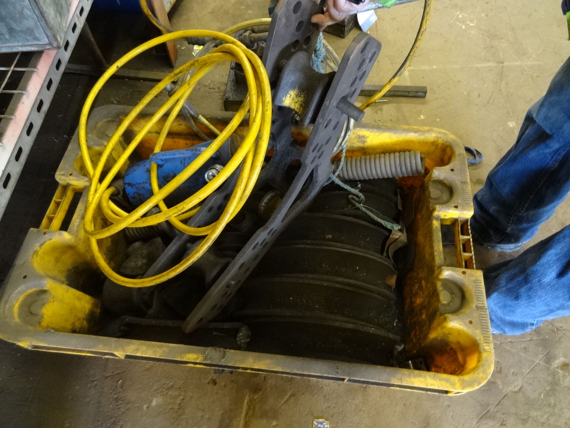 Pipe bending mandrels and hydraulic power pack (Lift out charge £5 plus VAT) - Image 2 of 2