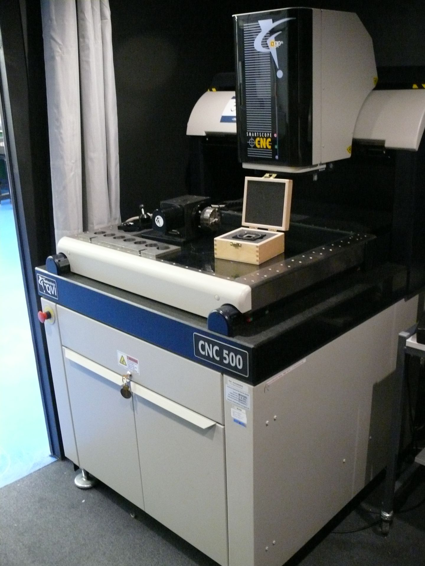 OGP Smartscope CNC500 automatic measuring system, Serial No. SVC5002832 on granite bed table with - Image 2 of 3