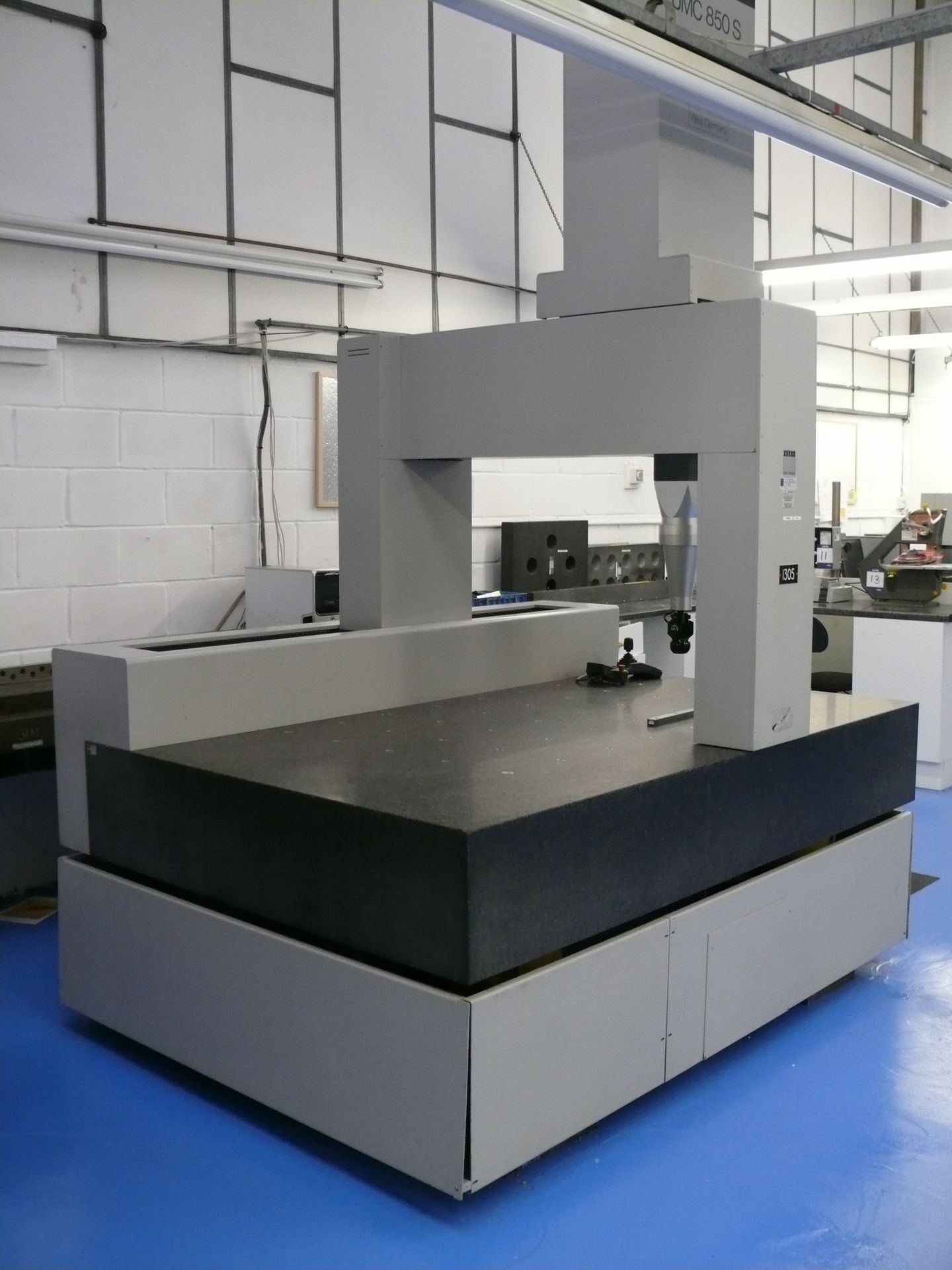 Carl Zeiss Model UMC 8505 co-ordinate measuring machine, Serial No. 74736, bed size 2120 x 1180mm, 2 - Image 2 of 4
