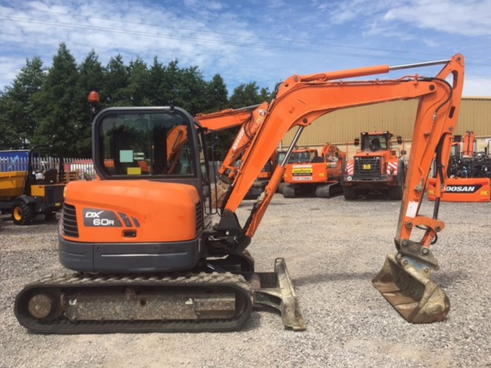 2010/11 Doosan DX60R rubber tracked mini excavator