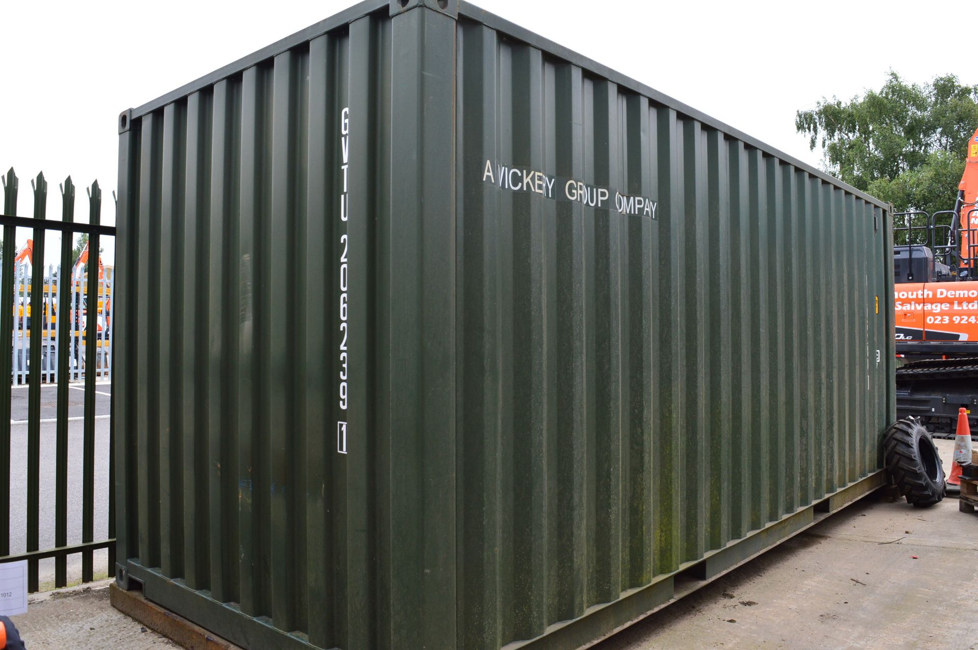 Steel single door 20ft shipping container, 2007 (c